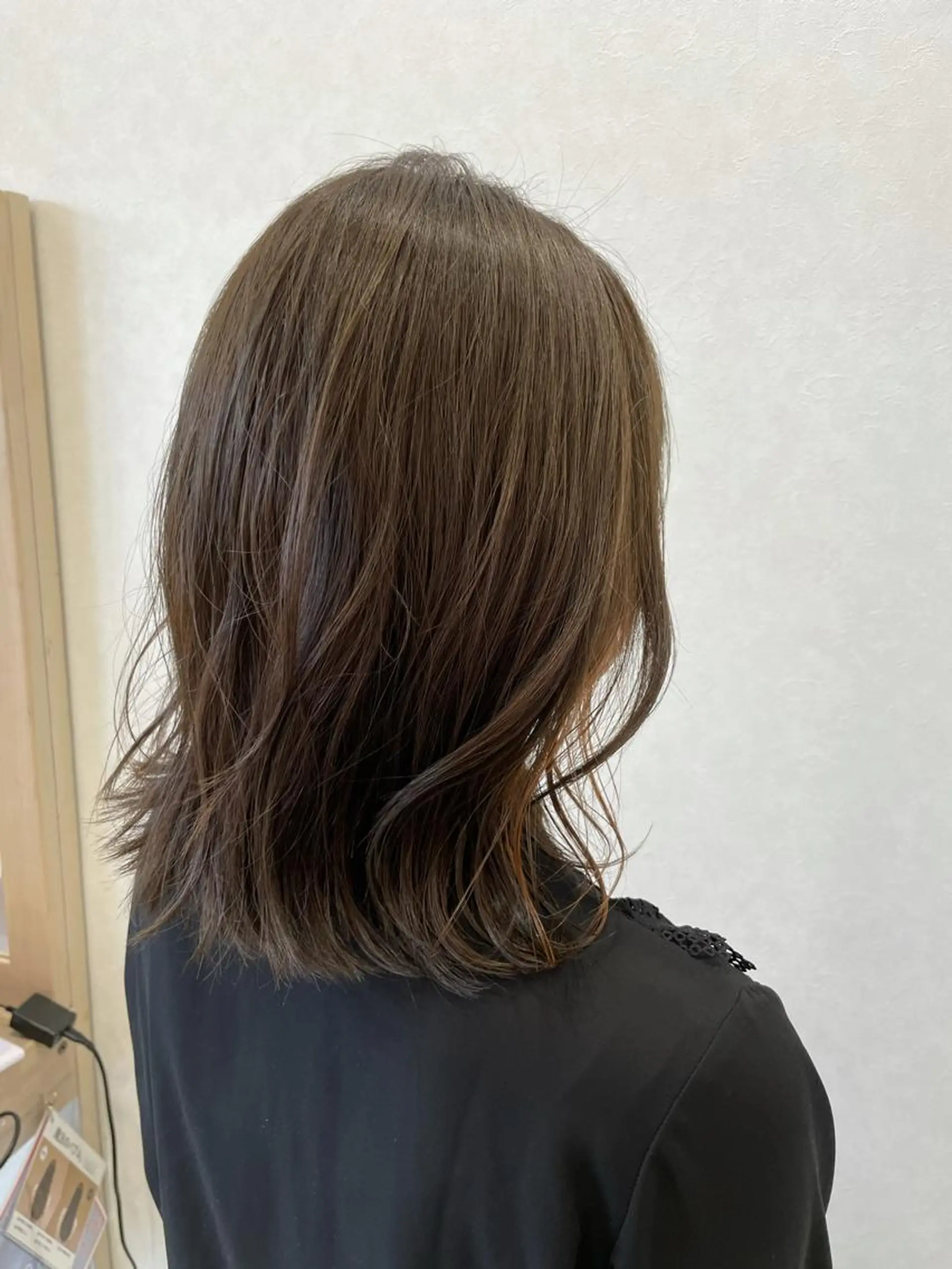 ミディアム カット ヘアカラー もりうち さとみのエステ・リラクイメージ