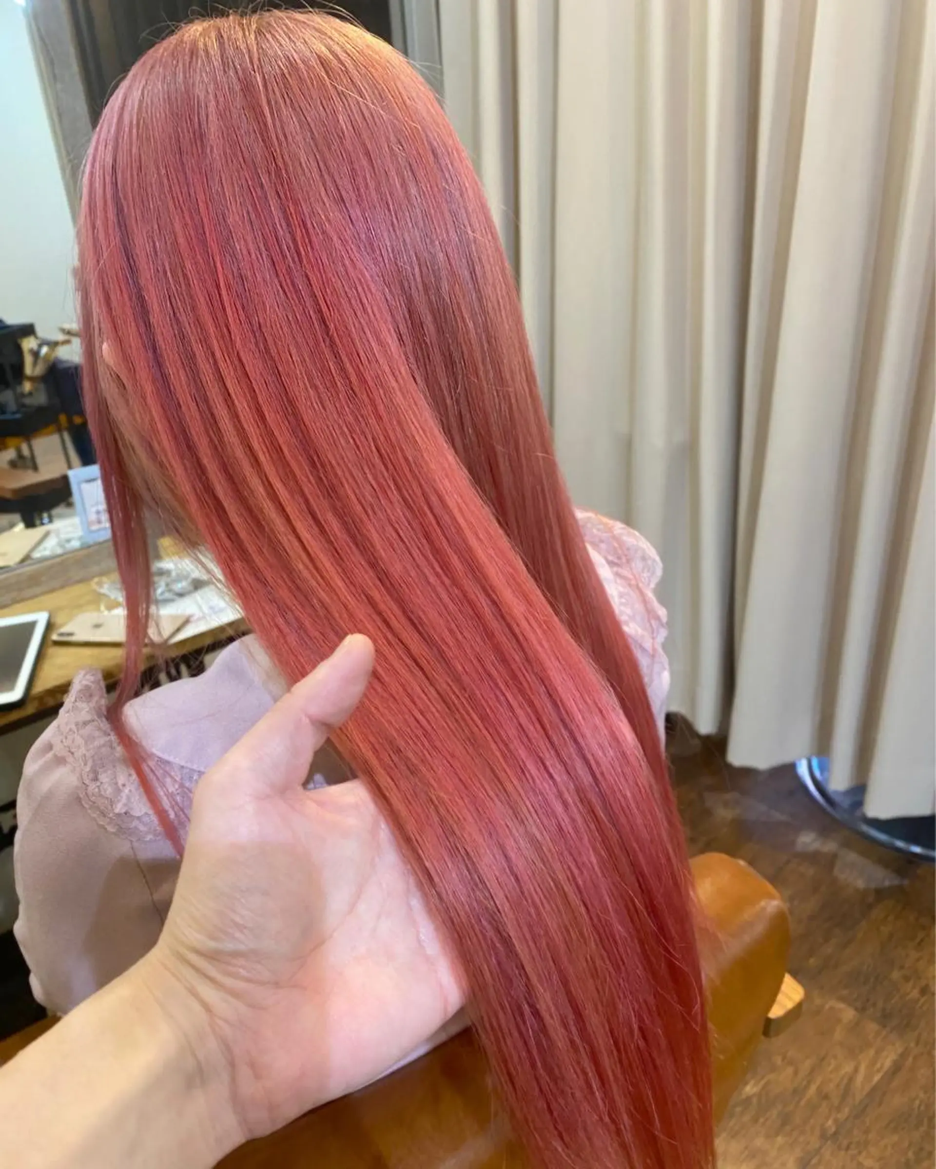 ロング インナーカラー🦔 🐾KEISUKEのヘアスタイル