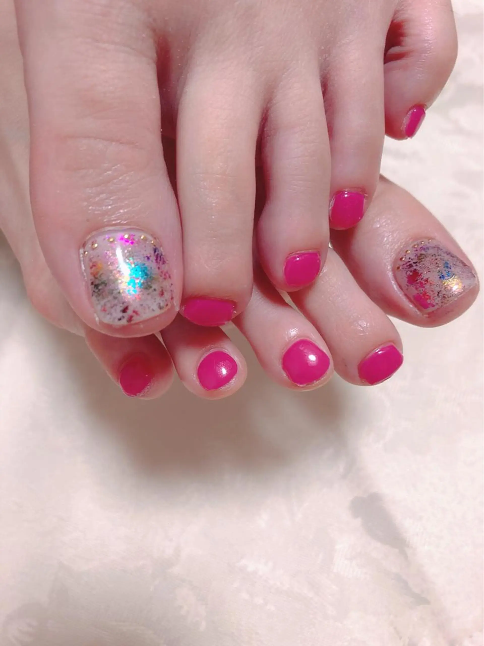 ネイル アートネイル 長さ出し フットネイル グリーン ニュアンスネイル Lily Roseスタッフ一同のマツエク・マツパデザイン