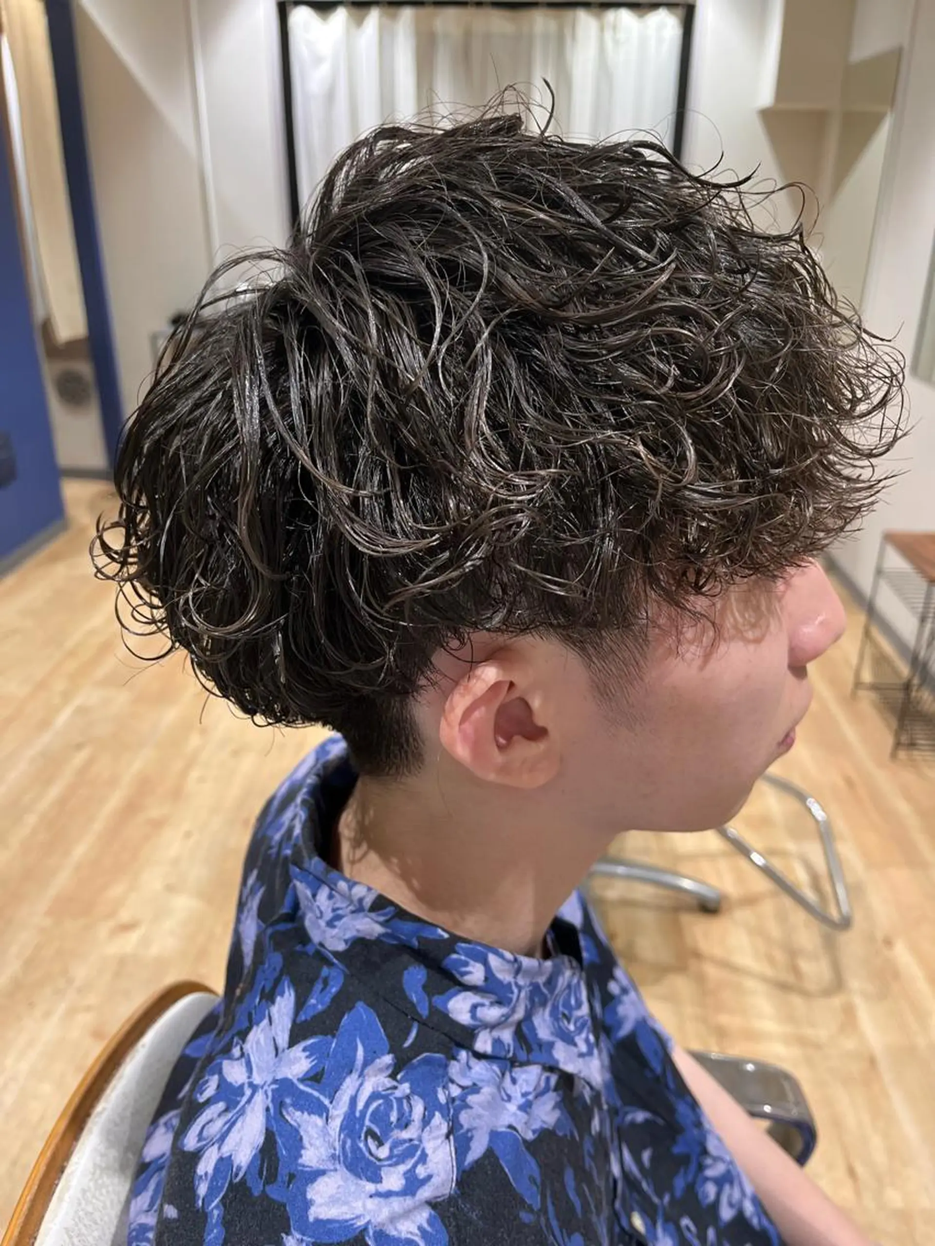 ショート カラー パーマ メンズ 波巻きパーマ カット パーマ Men'ssalon LiG／kaitoのヘアスタイル