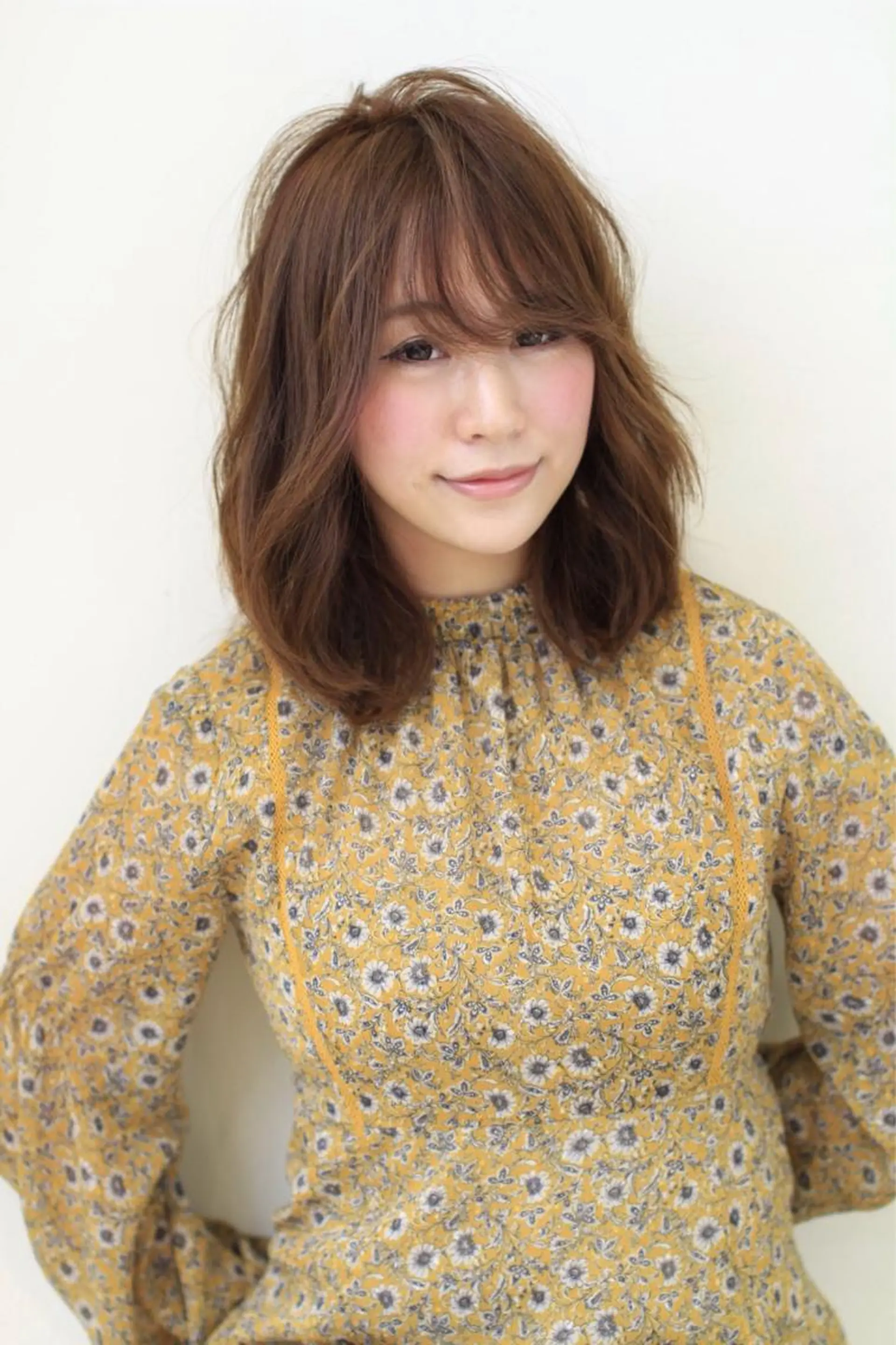 ミディアム カット ヘアカラー トリートメント 青木 大輔のヘアスタイル