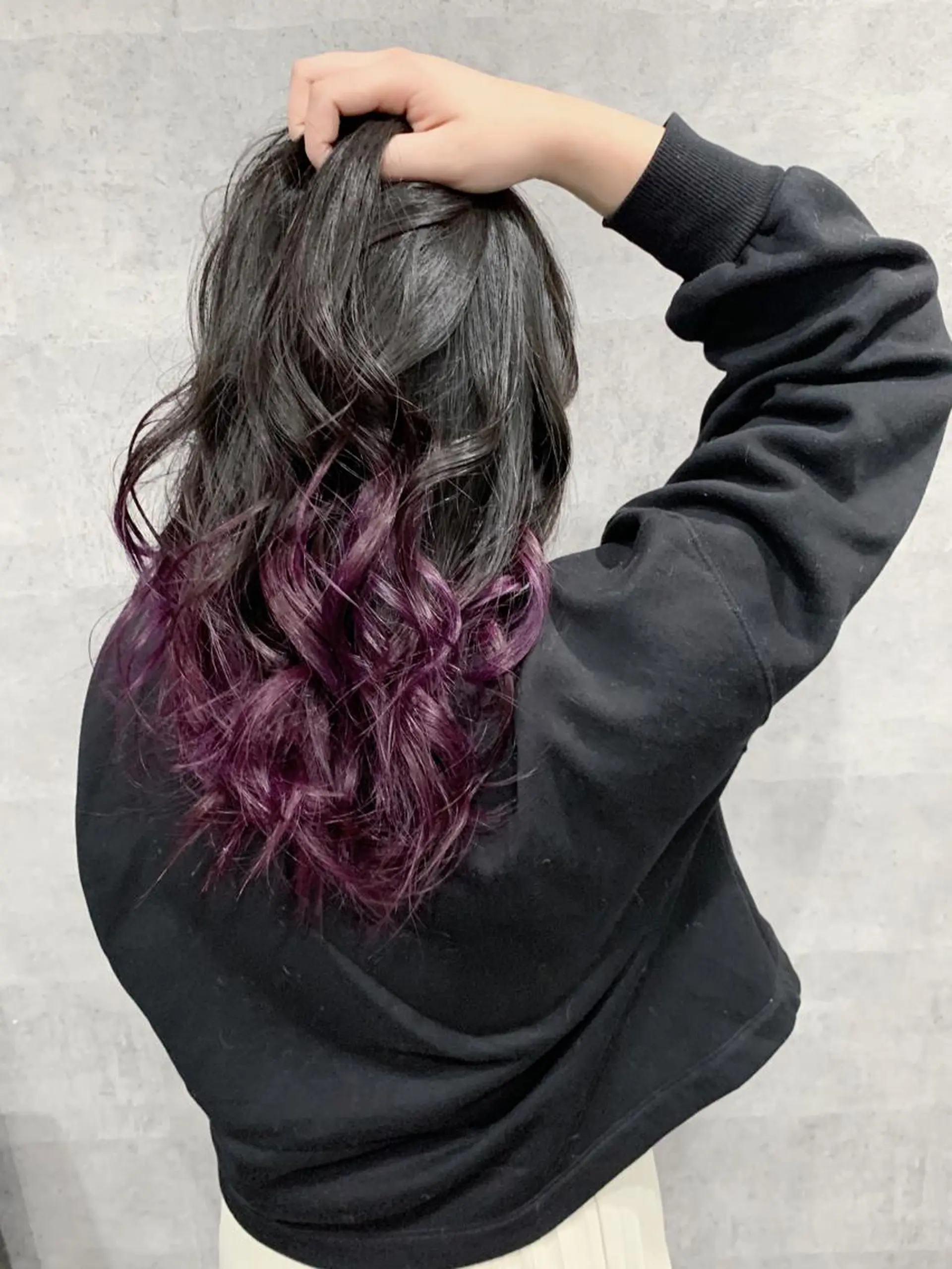 ロング カラー グラデーションカラー _WHITE 天神店 YUMEKA🐻のヘアスタイル