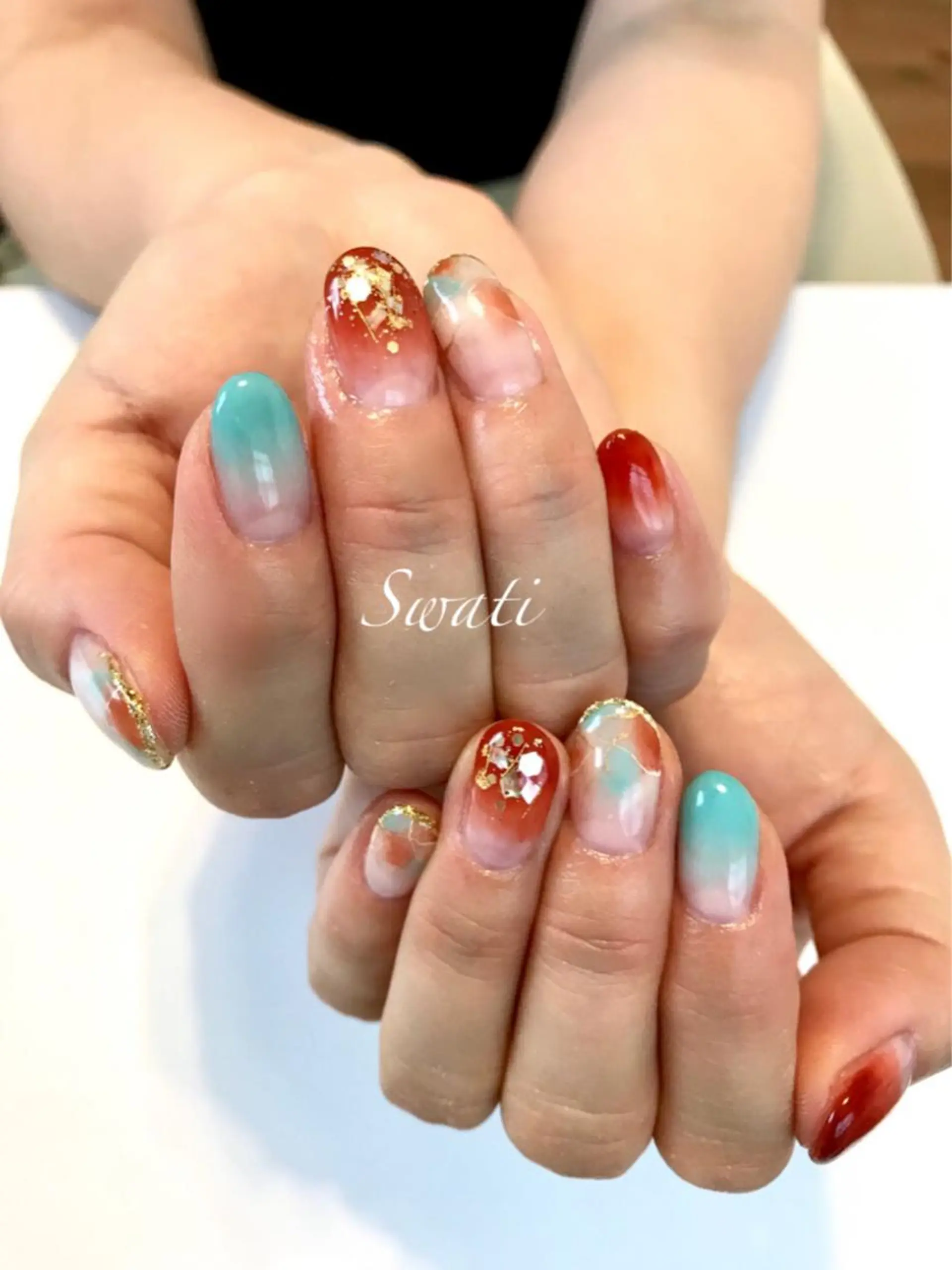 ネイル アートネイル グラデーション 大理石ネイル(マーブル) ニュアンスネイル オフィスネイル yuko （ネイリスト）のネイルデザイン