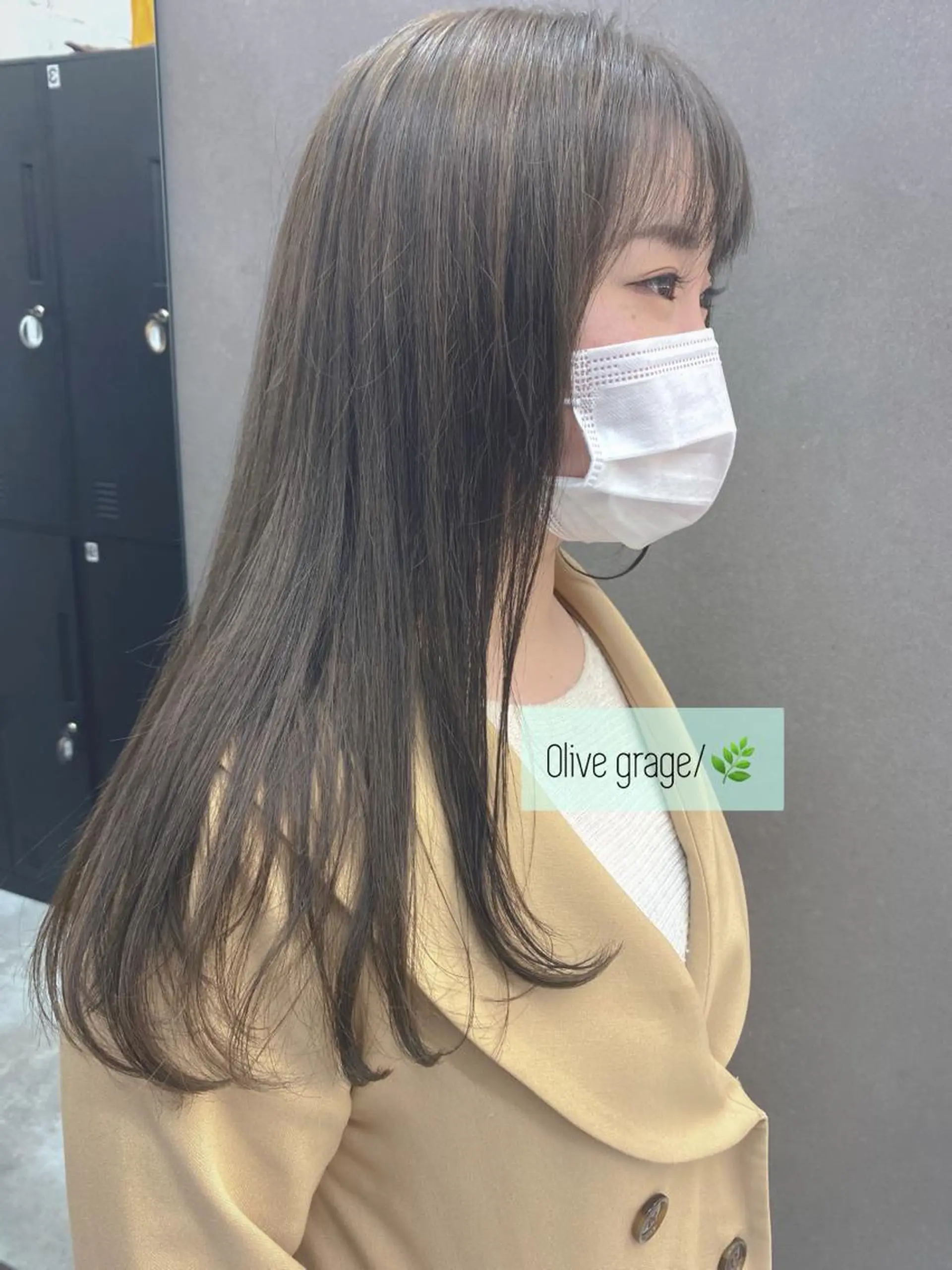 セミロング カラー グレージュ オリーブグレージュ オリーブグレー 韓国🇰🇷レイヤー カットオリーブカラーのヘアスタイル