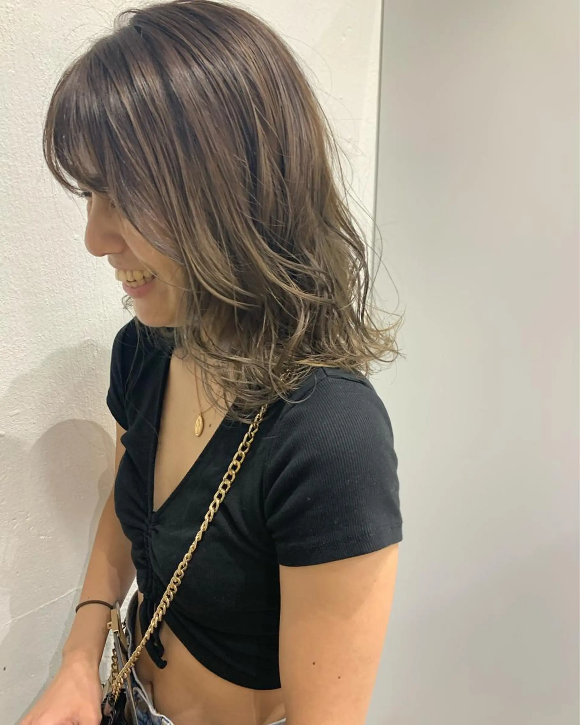 ミディアム カラー ヘアアレンジ SALOWIN原宿ash店所属・憧れの艶ハイトーンへ 🌙サイダサキのヘアスタイル