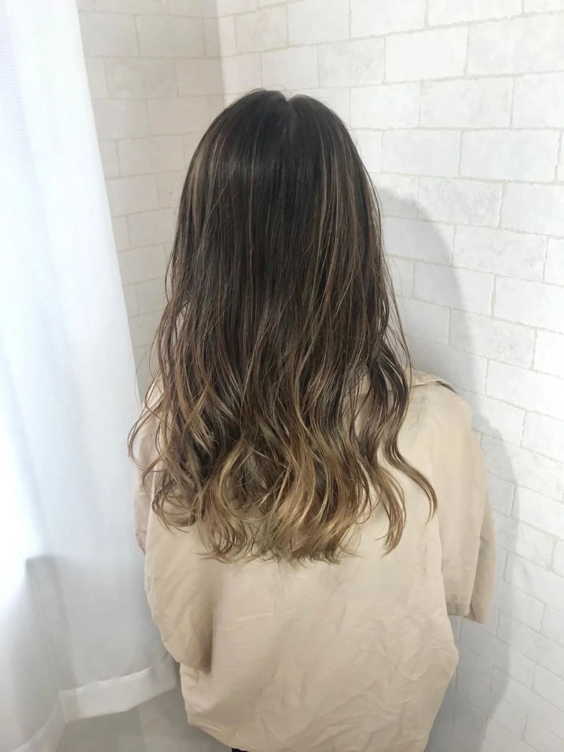 ロング カラー 神野 雅樹のヘアスタイル