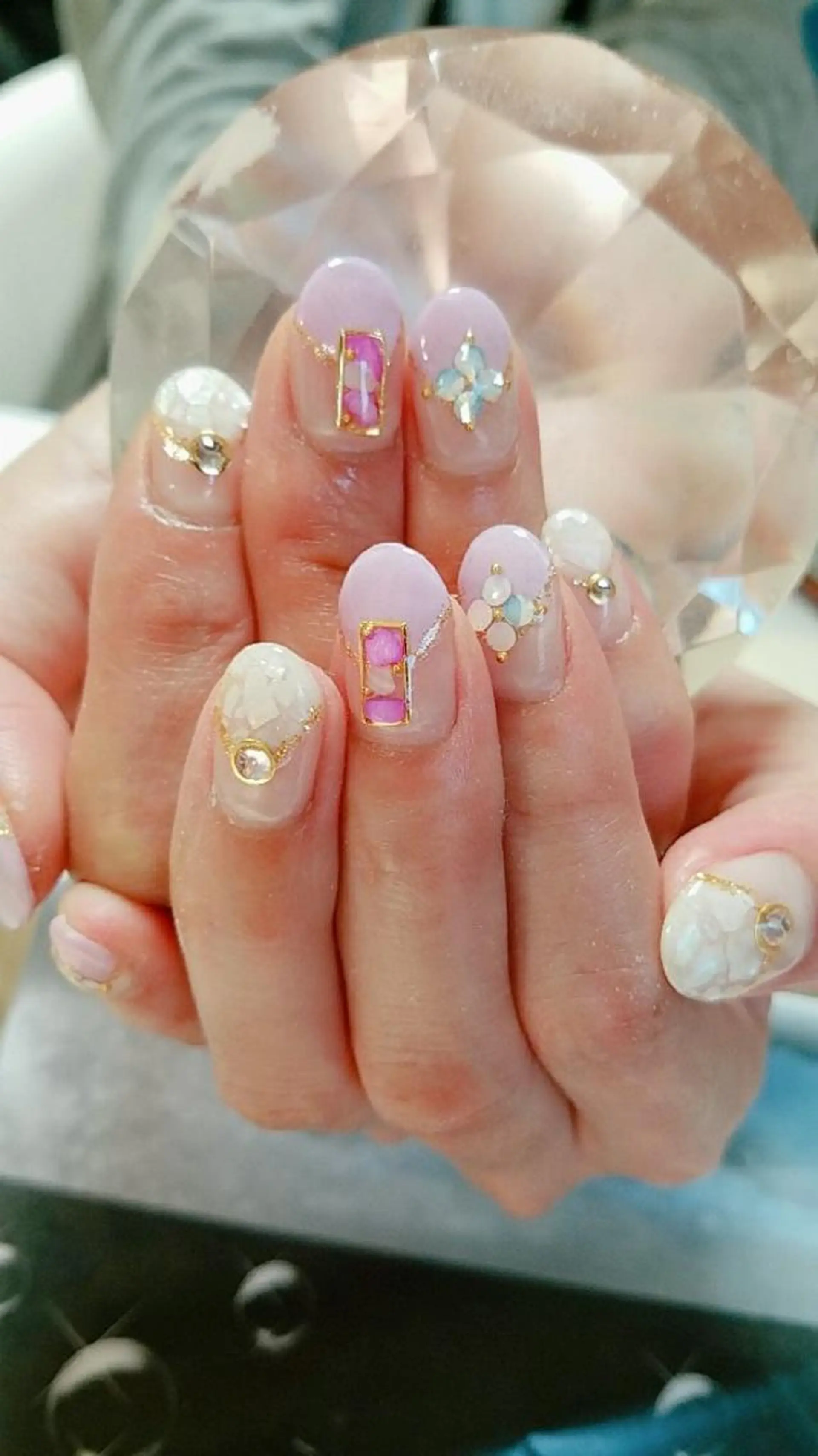 ネイル ＪＥＷＥＬ ＮＡＩＬのネイルデザイン