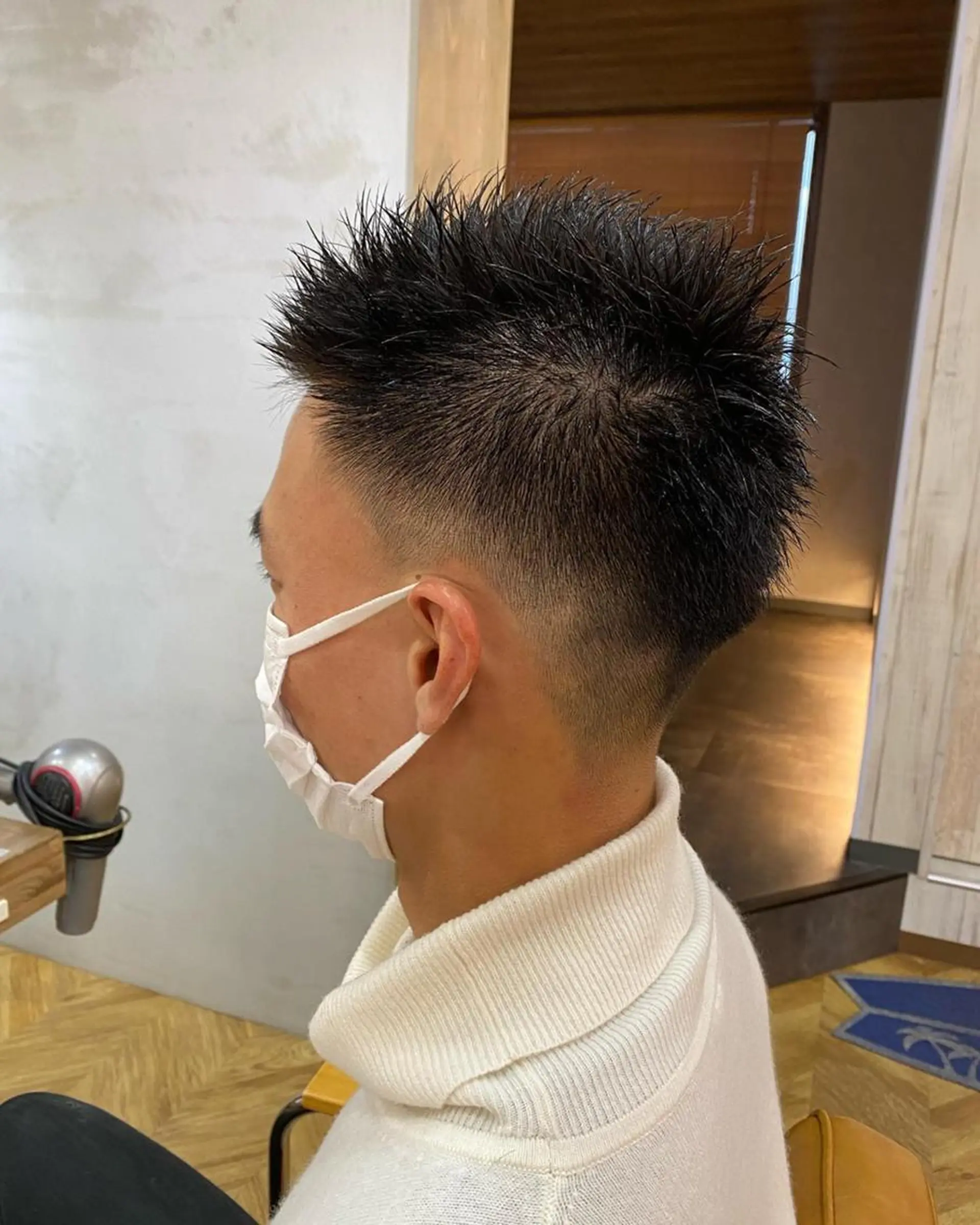 ショート カラー パーマ ヘアアレンジ メンズ キッズ ネイル マツエク・マツパ センターパート マッシュ メンズパーマ メンズショート メンズベリーショート Saffyハリウッド トリートメント◎のヘアスタイル