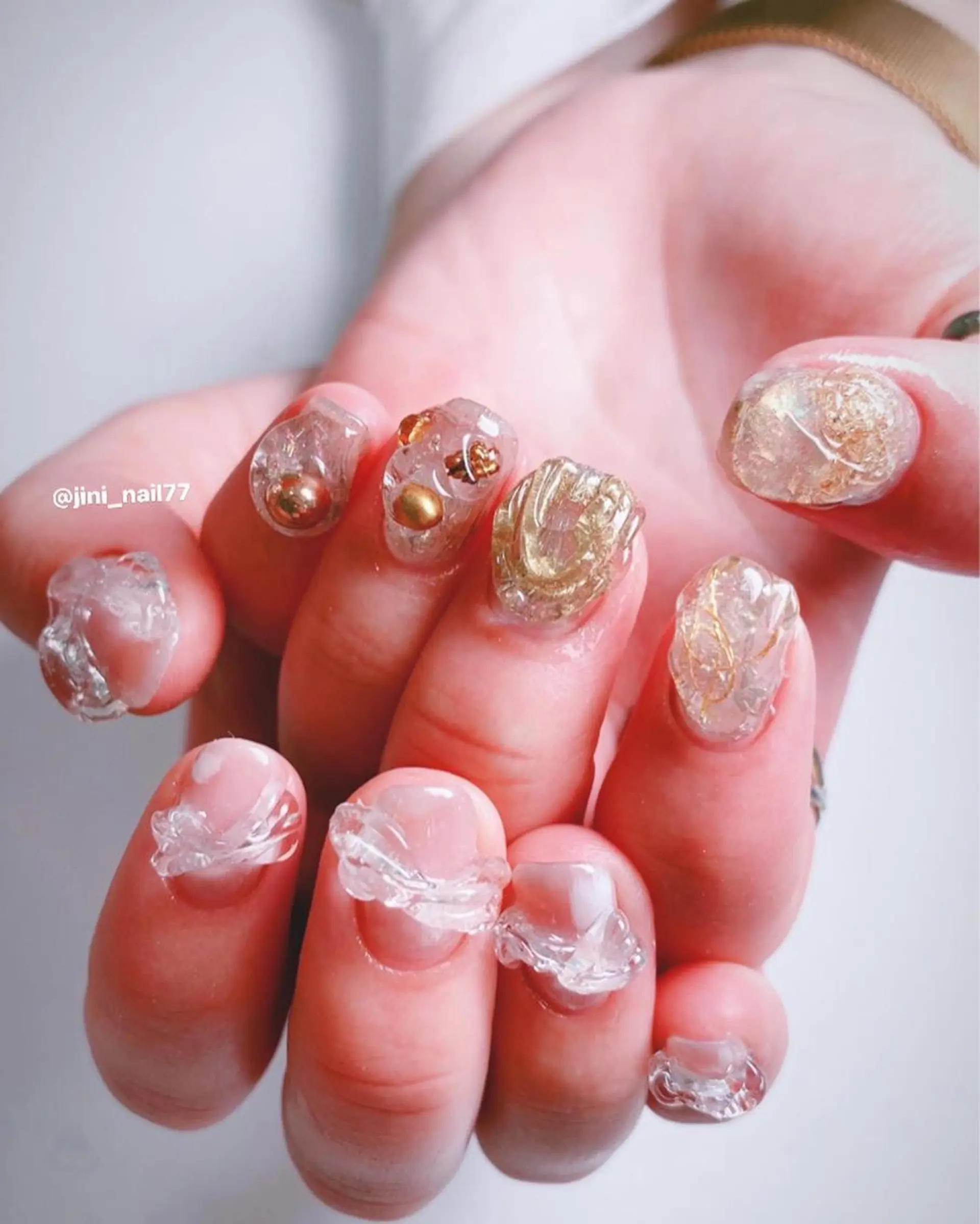 ネイル JINI NAIL所属・ジニ ネイルのネイルデザイン