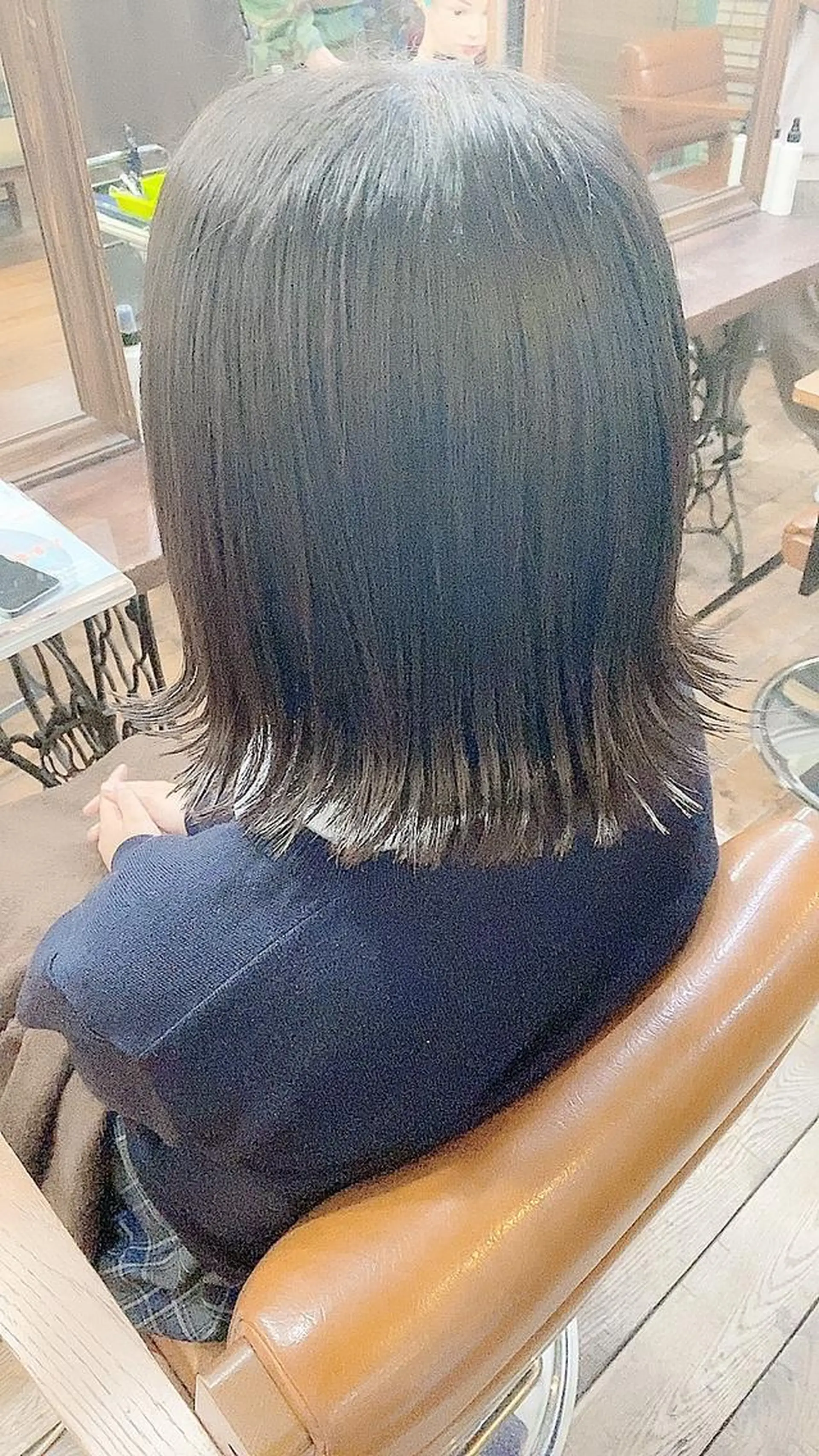 ショート ヘアアレンジ 切りっぱなしボブ ボブ 外ハネヘア 縮毛矯正 國分 伸也のヘアスタイル