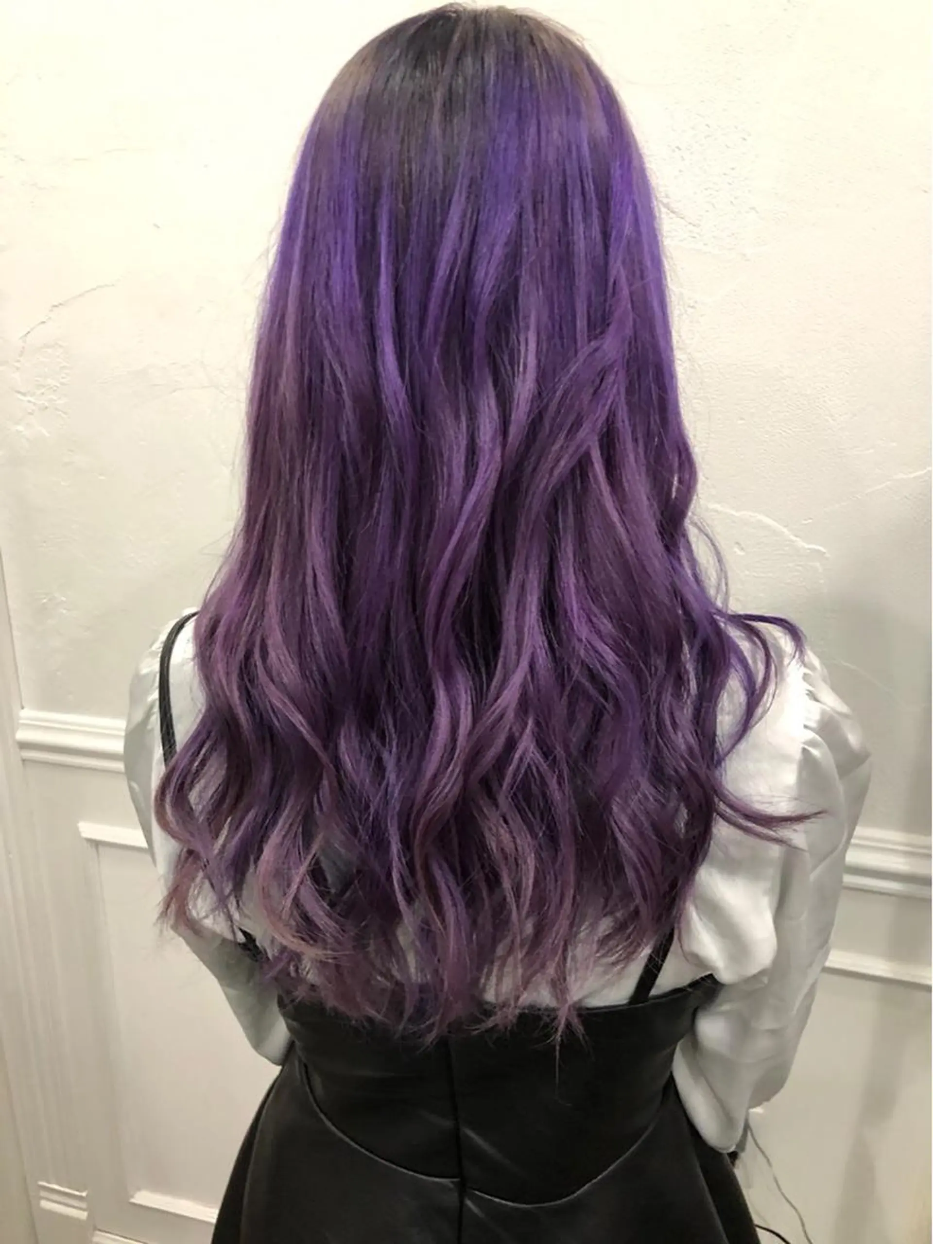 ロング カラー パーマ ヘアアレンジ メンズ キッズ ネイル マツエク・マツパ 💟Chloe原宿店 🩶ハイトーンのヘアスタイル