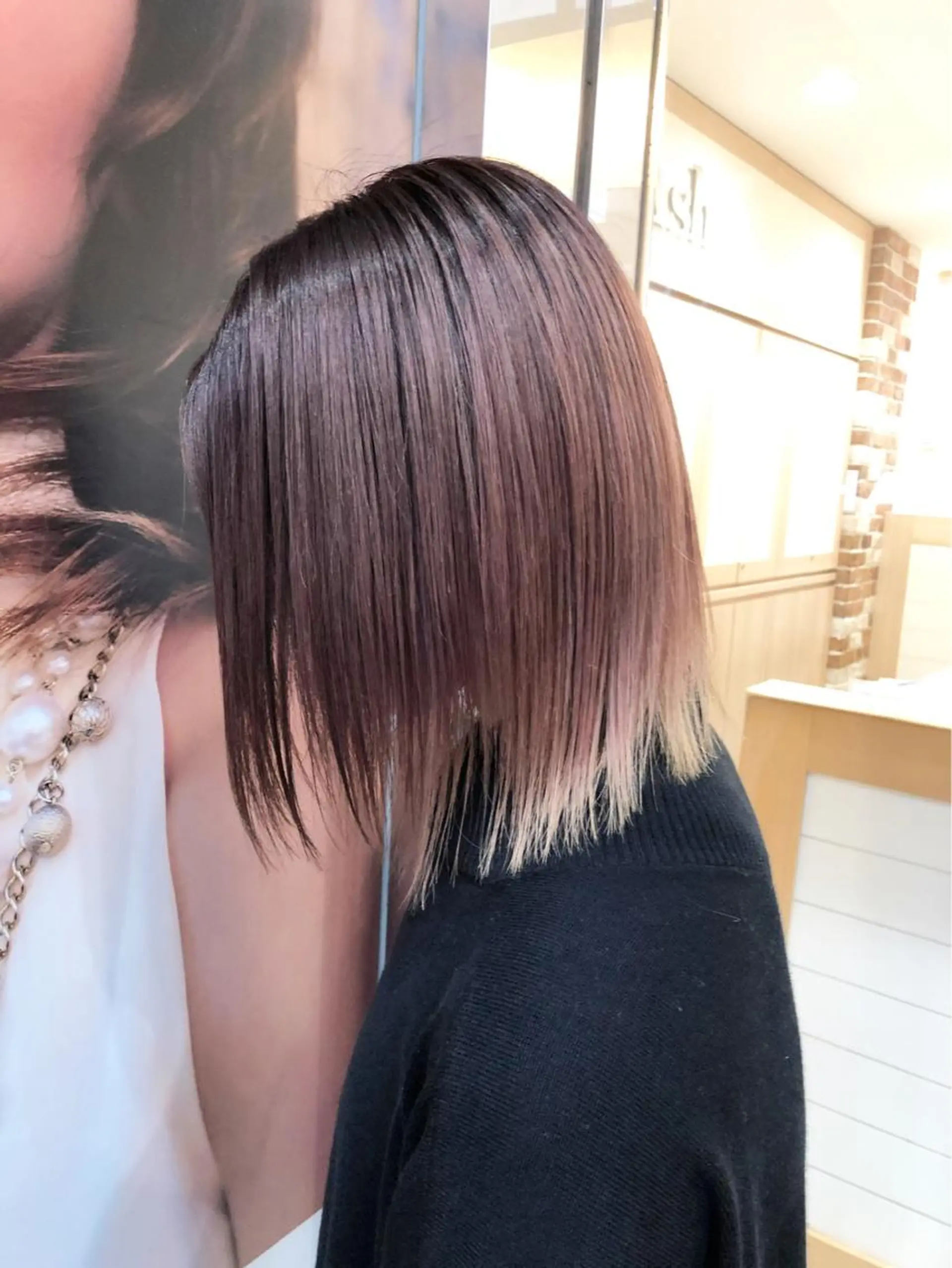 ミディアム パーマ 髪質改善 縮毛矯正 丸みショートボブ/ タッセルボブ 吉野のヘアスタイル