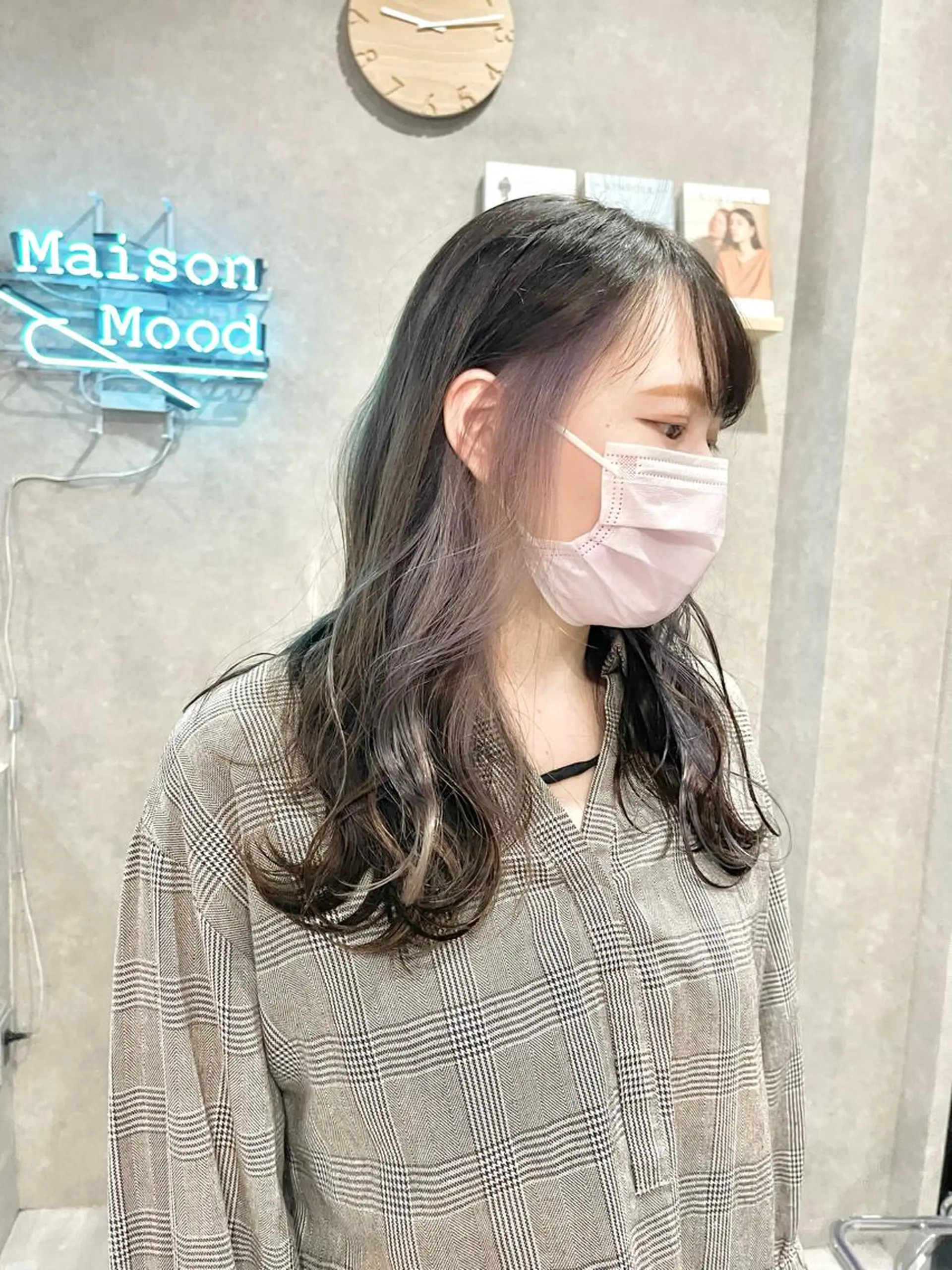 セミロング カラー カット ヘアカラー トリートメント 一ノ瀬 暁のヘアスタイル