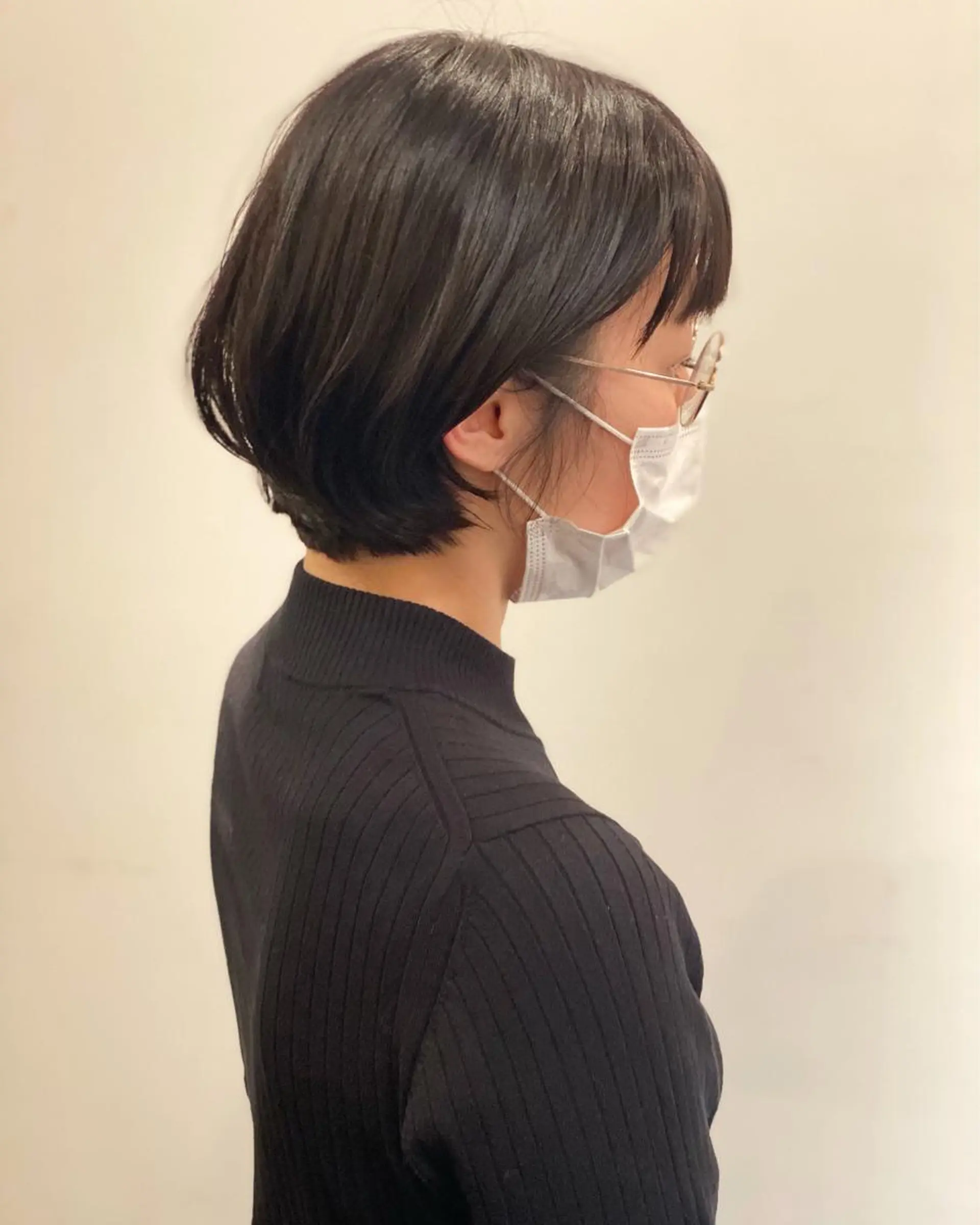 ショート カラー ボブ tonari 梅田、中崎町のヘアスタイル
