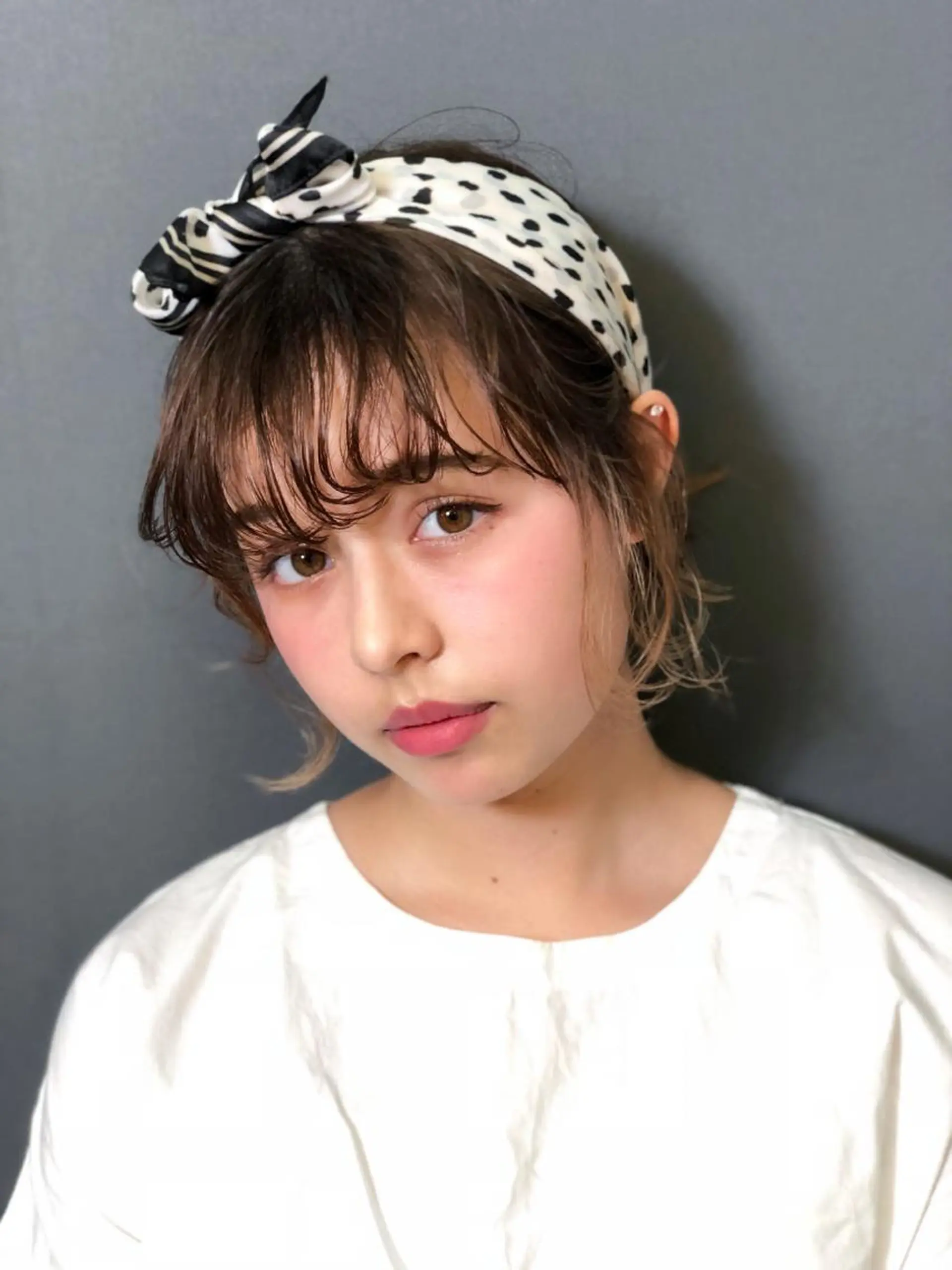 ショート カラー パーマ ヘアセット 顔周りレイヤー/韓国 ブリーチminamiのヘアスタイル