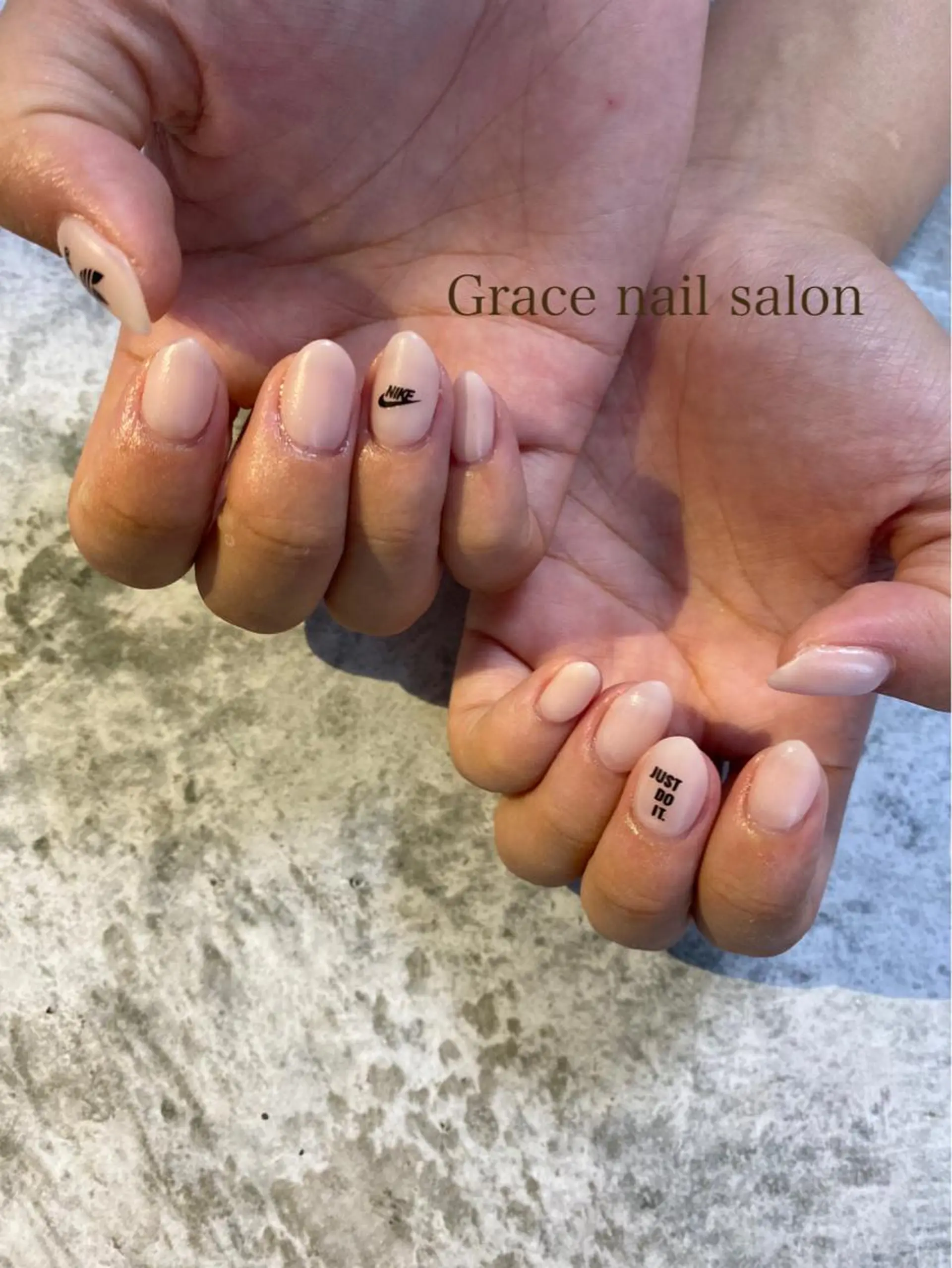 ネイル 吉岡 裕子のネイルデザイン