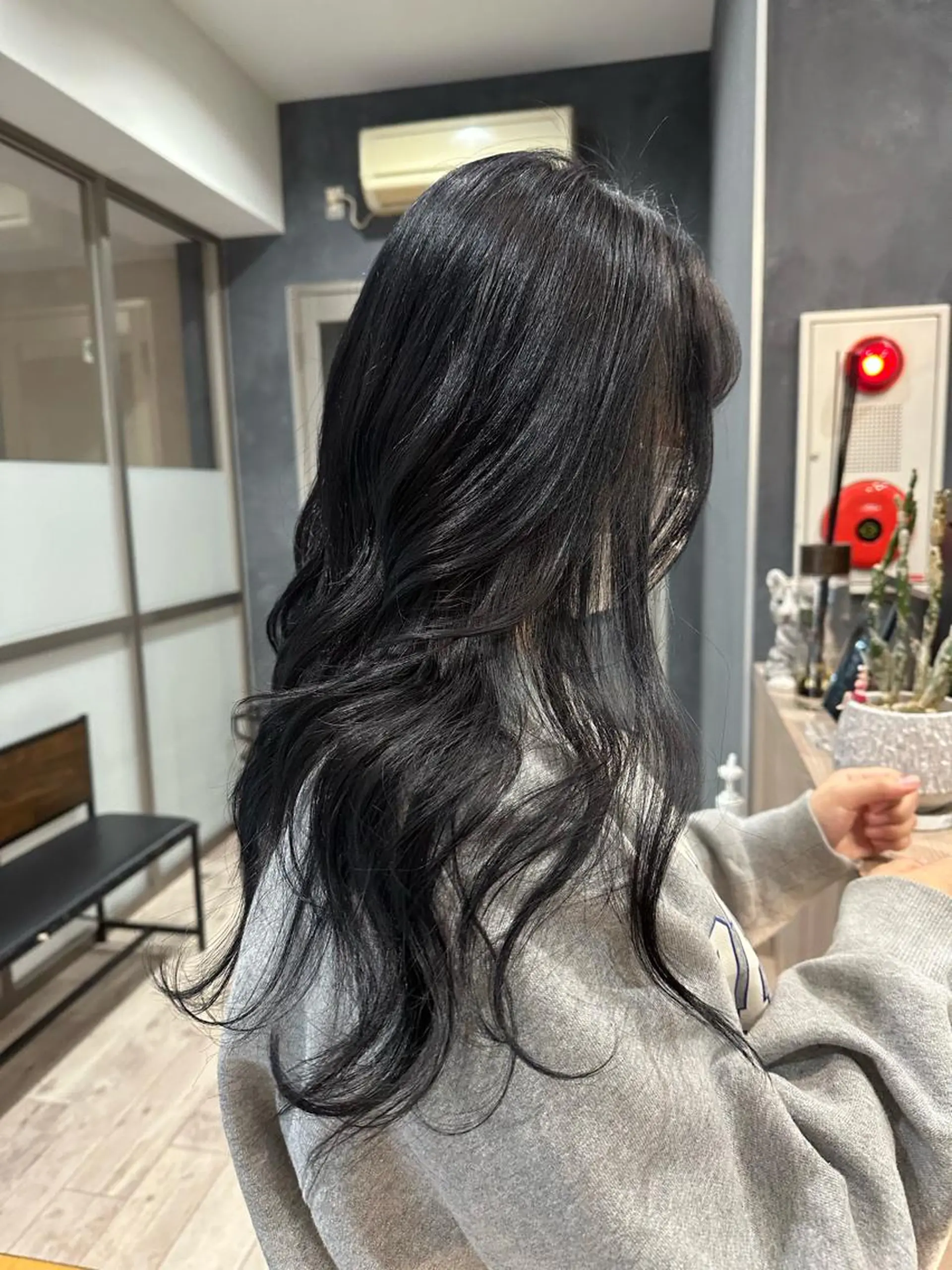 ロング ハイトーンボブ Mizuki.のヘアスタイル