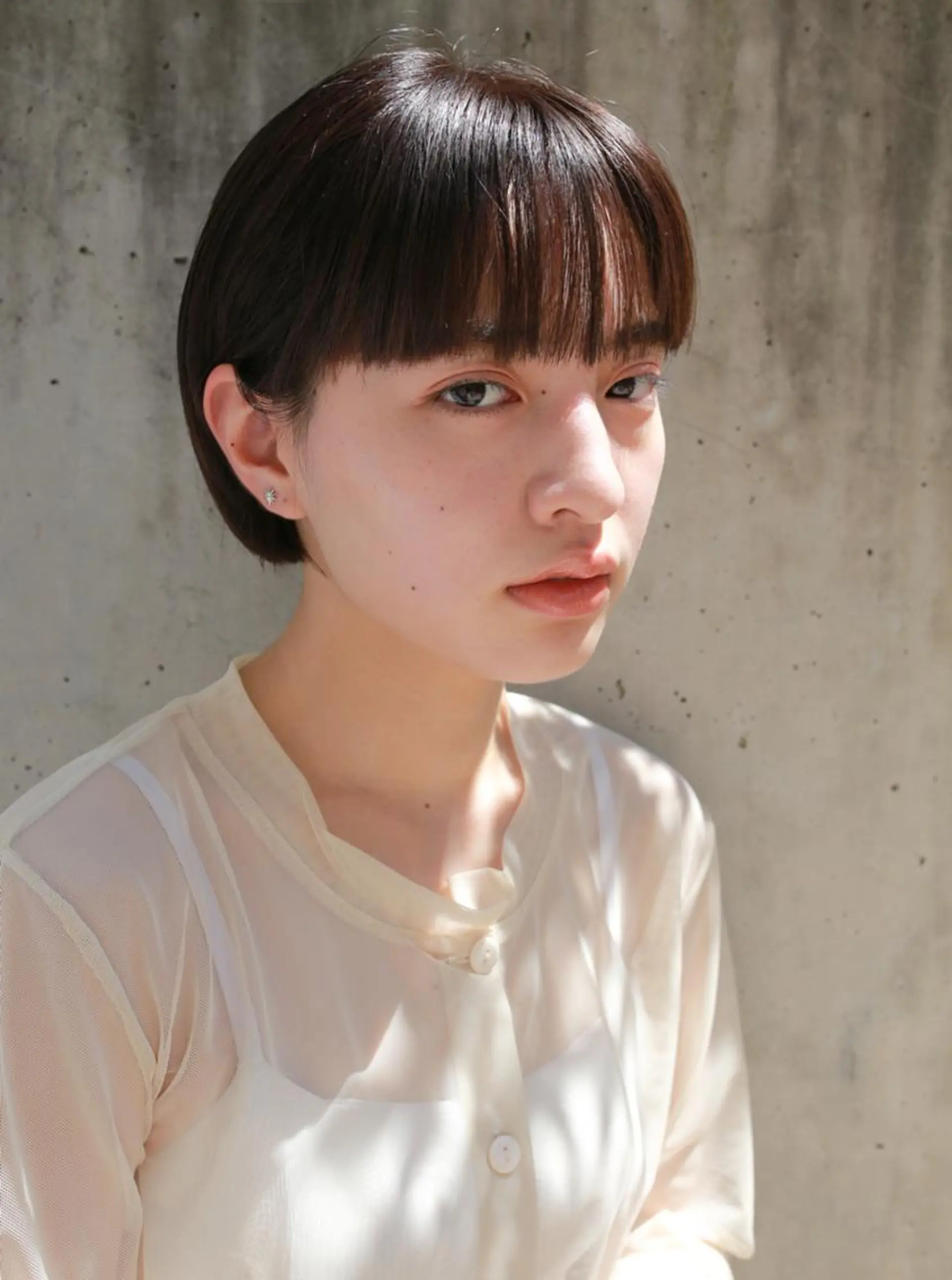 ショート カラー ショートボブ ボブ ショートヘア ワイドバング ヘアカラー トリートメント ブリーチカラーが人気 onnuのヘアスタイル