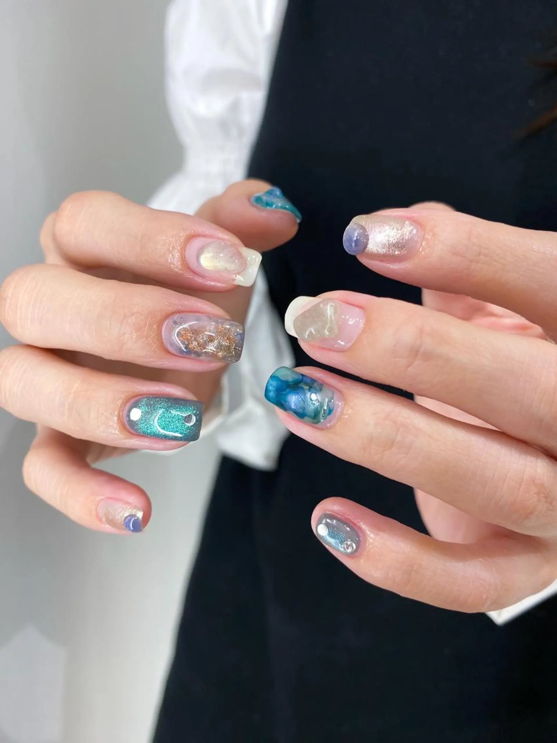 ネイル オーロラネイル マグネットネイル メンズネイル ニュアンスネイル オフィスネイル ハンドネイル 草加ニュアンスネイル 🌚hersのネイルデザイン