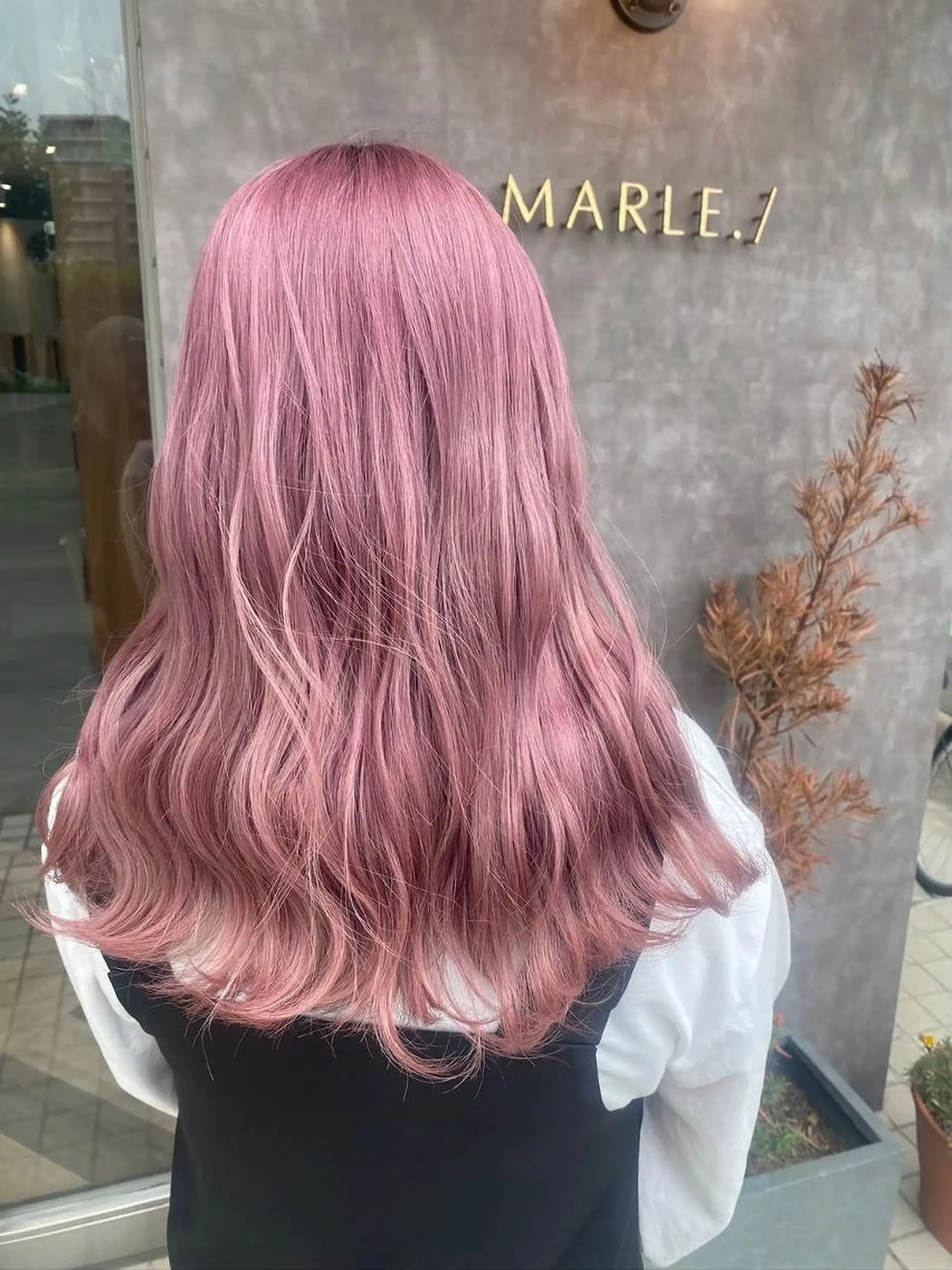 セミロング 縮毛矯正 🌼EMU/momo /髪質改善✂︎💗のヘアスタイル