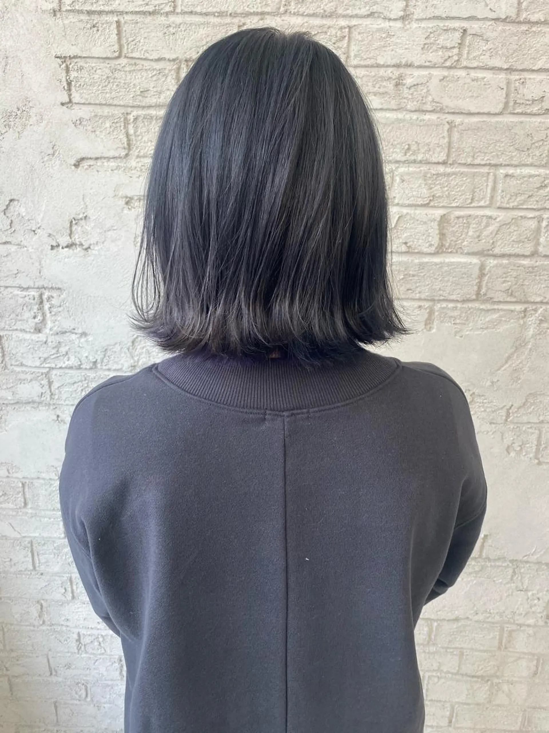 ミディアム カラー オリーブ/アッシュ やわらか透明感カラーのヘアスタイル