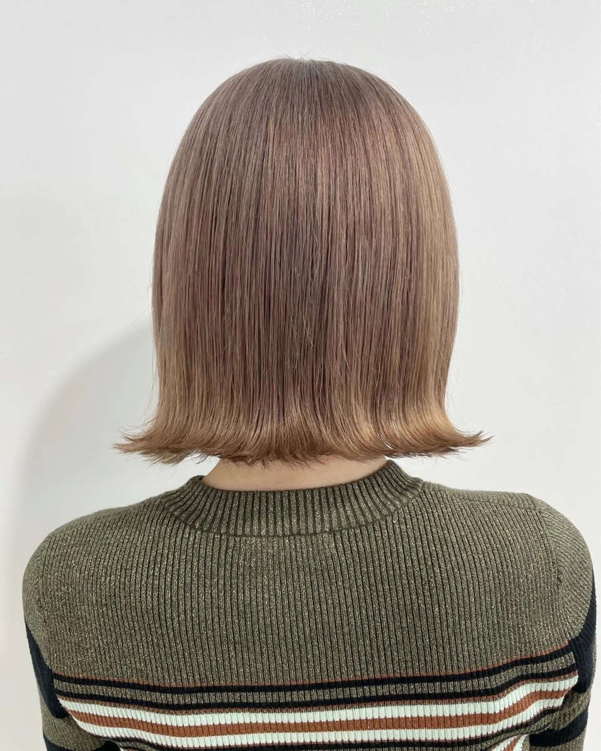 ミディアム カラー ヘアアレンジ グレージュ ミルクティーグレージュ ヘアカラー トリートメント ボブ×柔らかいカラー 🌷misaki𓍼のヘアスタイル