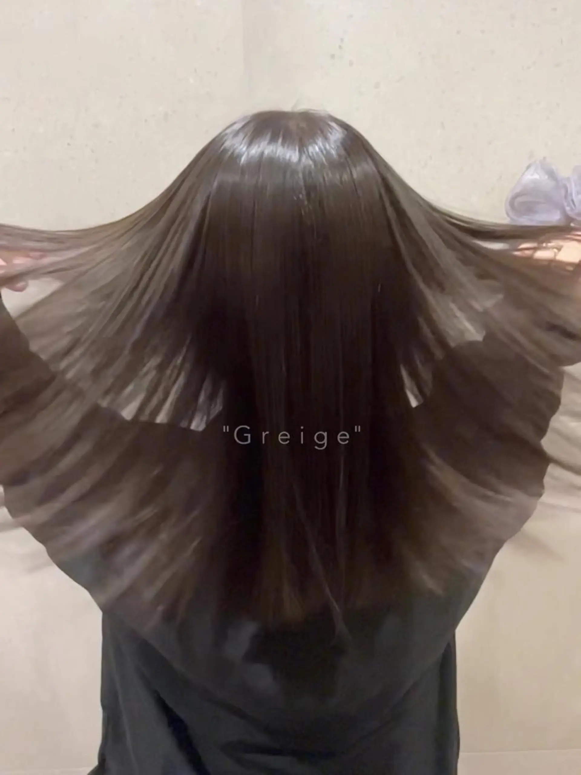 ミディアム カラー グレージュ カット ヘアカラー トリートメント レイヤーカット／ 髪質改善✨山中優のヘアスタイル