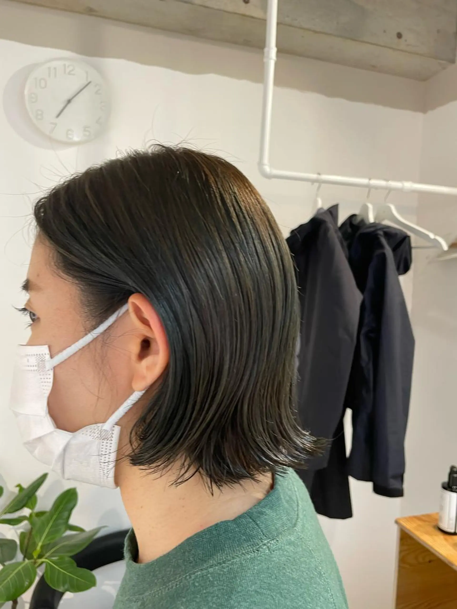 ミディアム ミディアムパーマ ボブ 外ハネヘア カット ヘアカラー トリートメント fit/ madokaのヘアスタイル