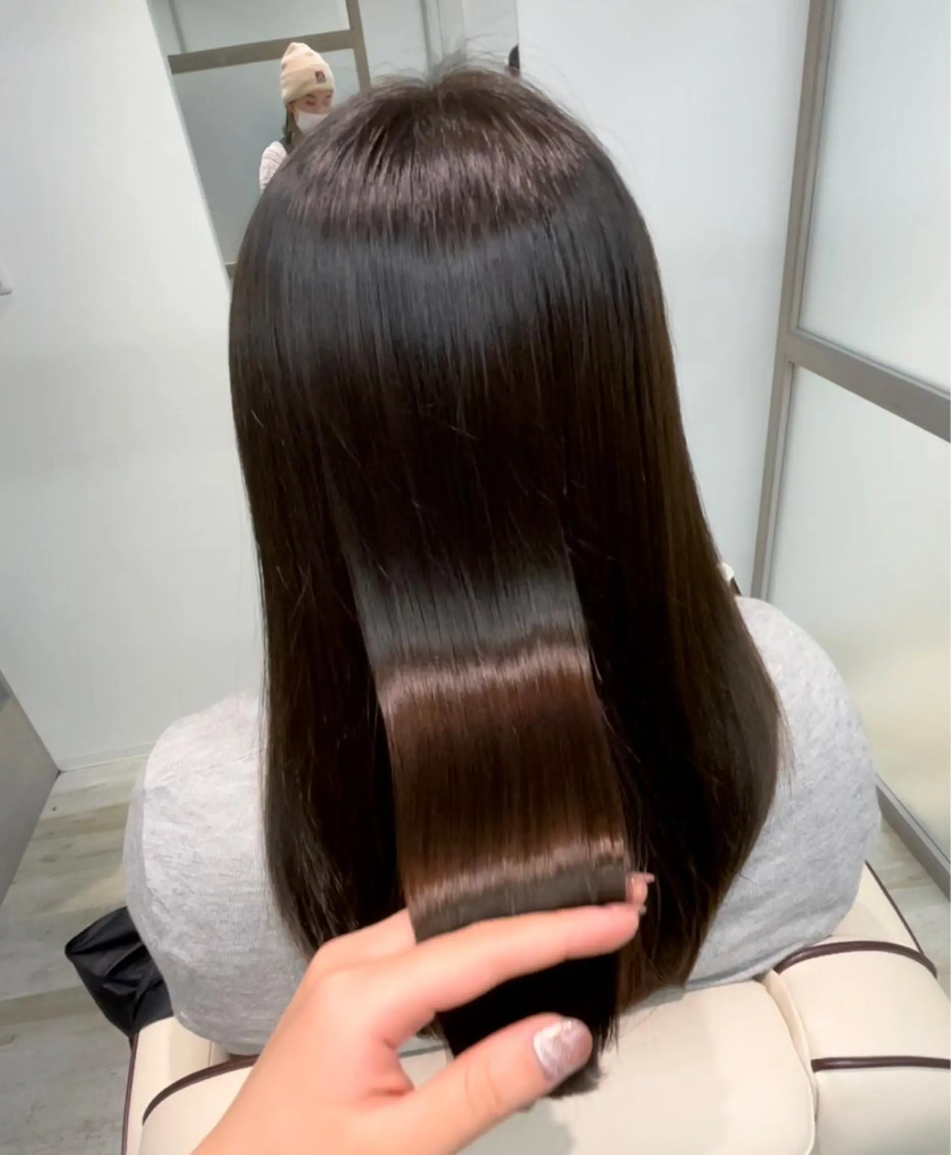 セミロング ヘアカラー トリートメント 🫧MITO カイレアサロン🫧のヘアスタイル