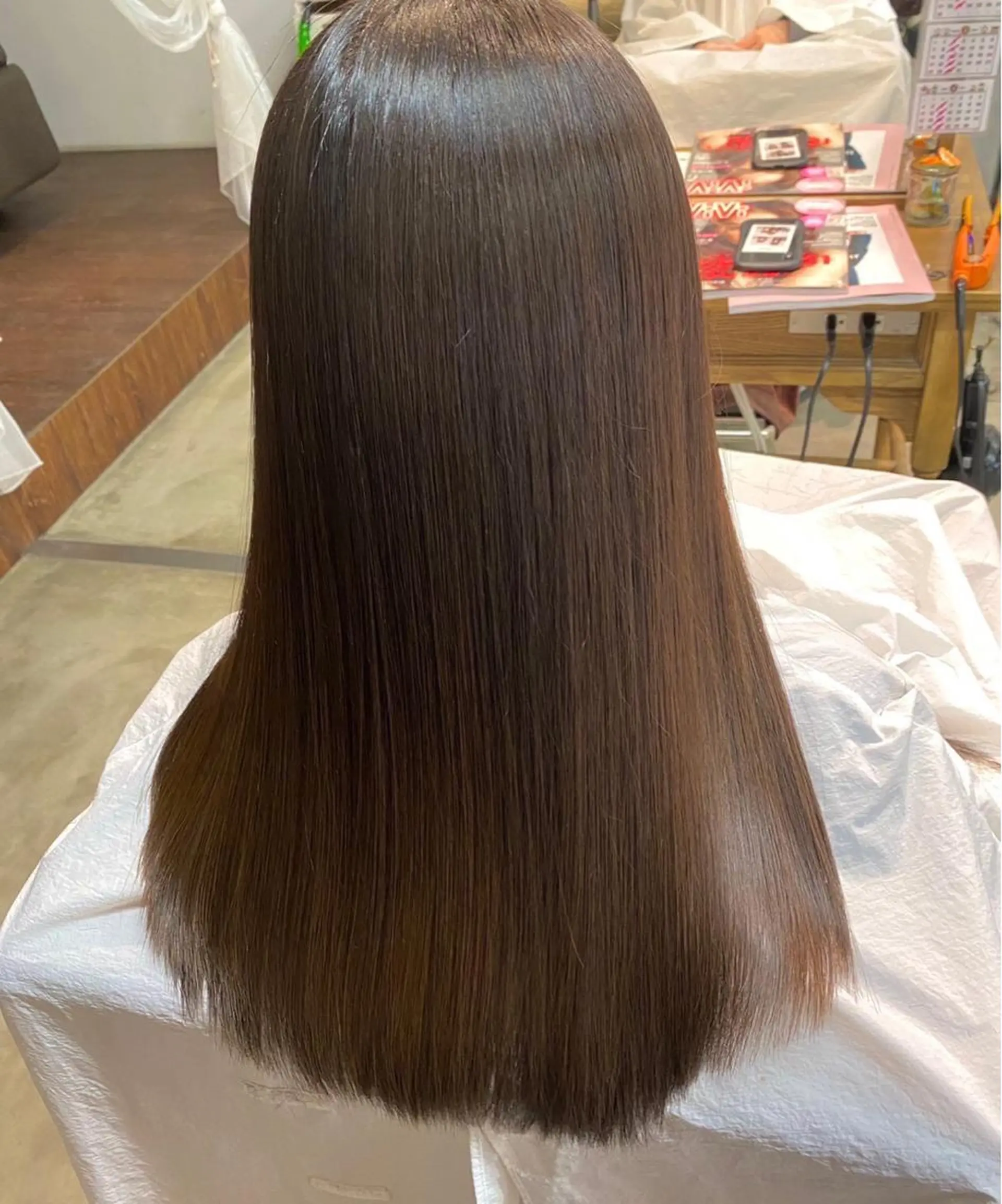 ロング 及川 亜美のヘアスタイル