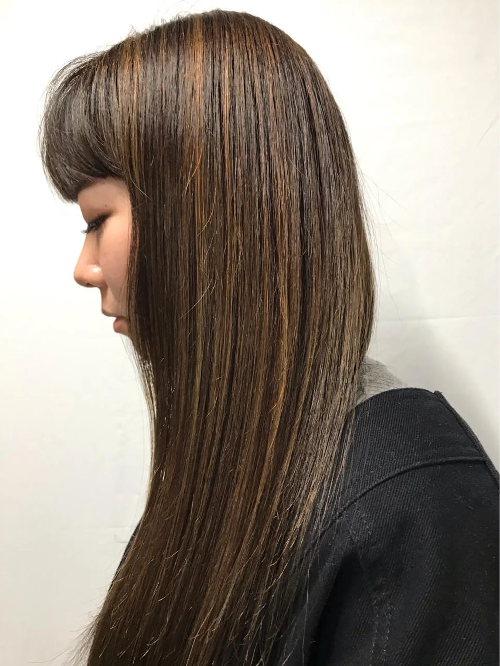 ロング カラー KOOKI スティードトーキョーのヘアスタイル