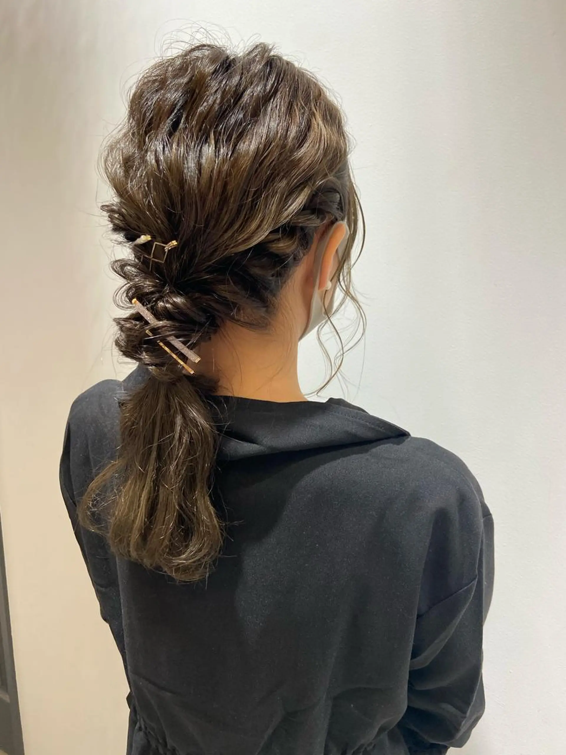 セミロング ヘアアレンジ ヘアセット 🐺ウルフ/レイヤー 似合わせ‎🤍沙羅のヘアスタイル