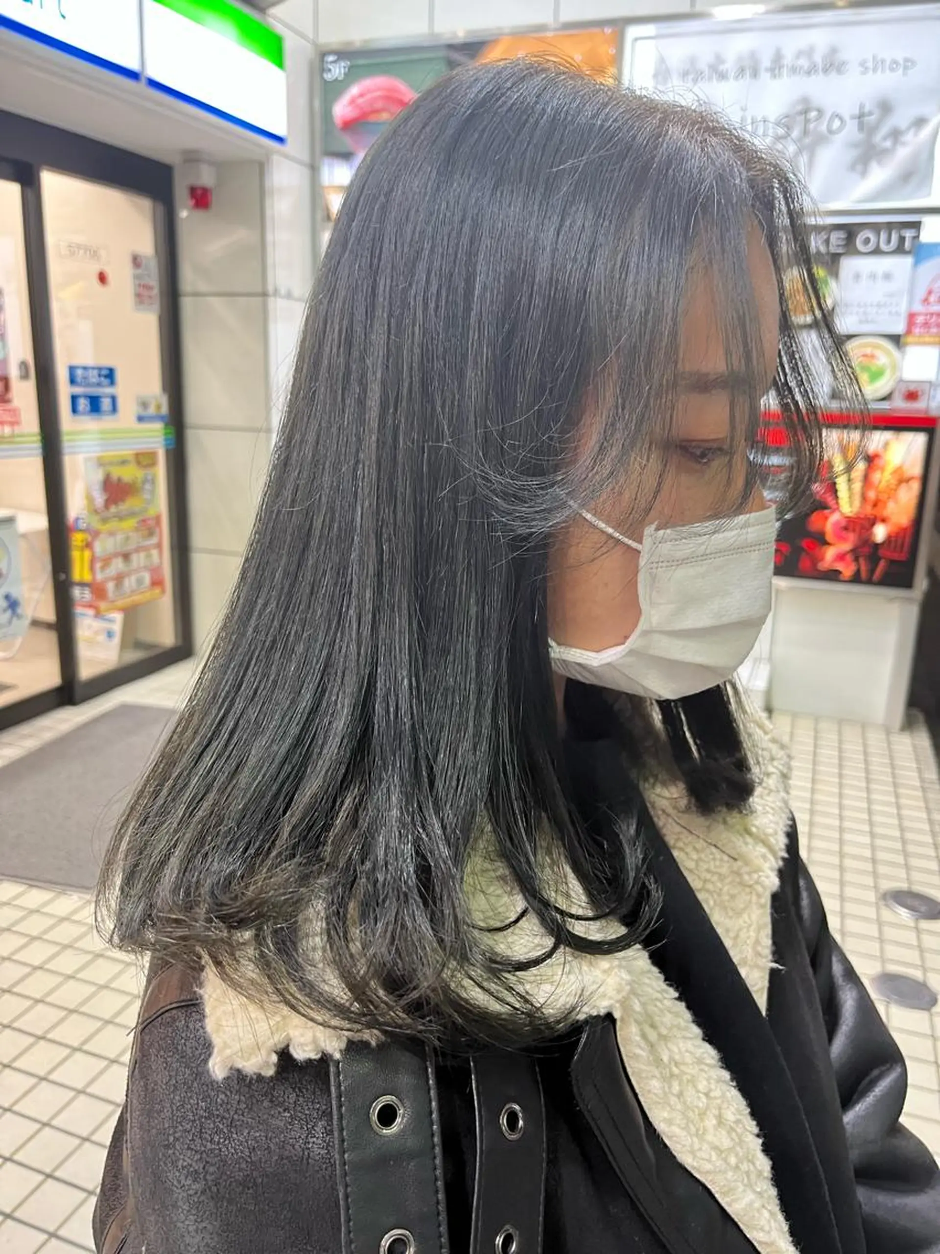 セミロング カラー 💖デザインカラー/ タダ ハナカ💖のヘアスタイル