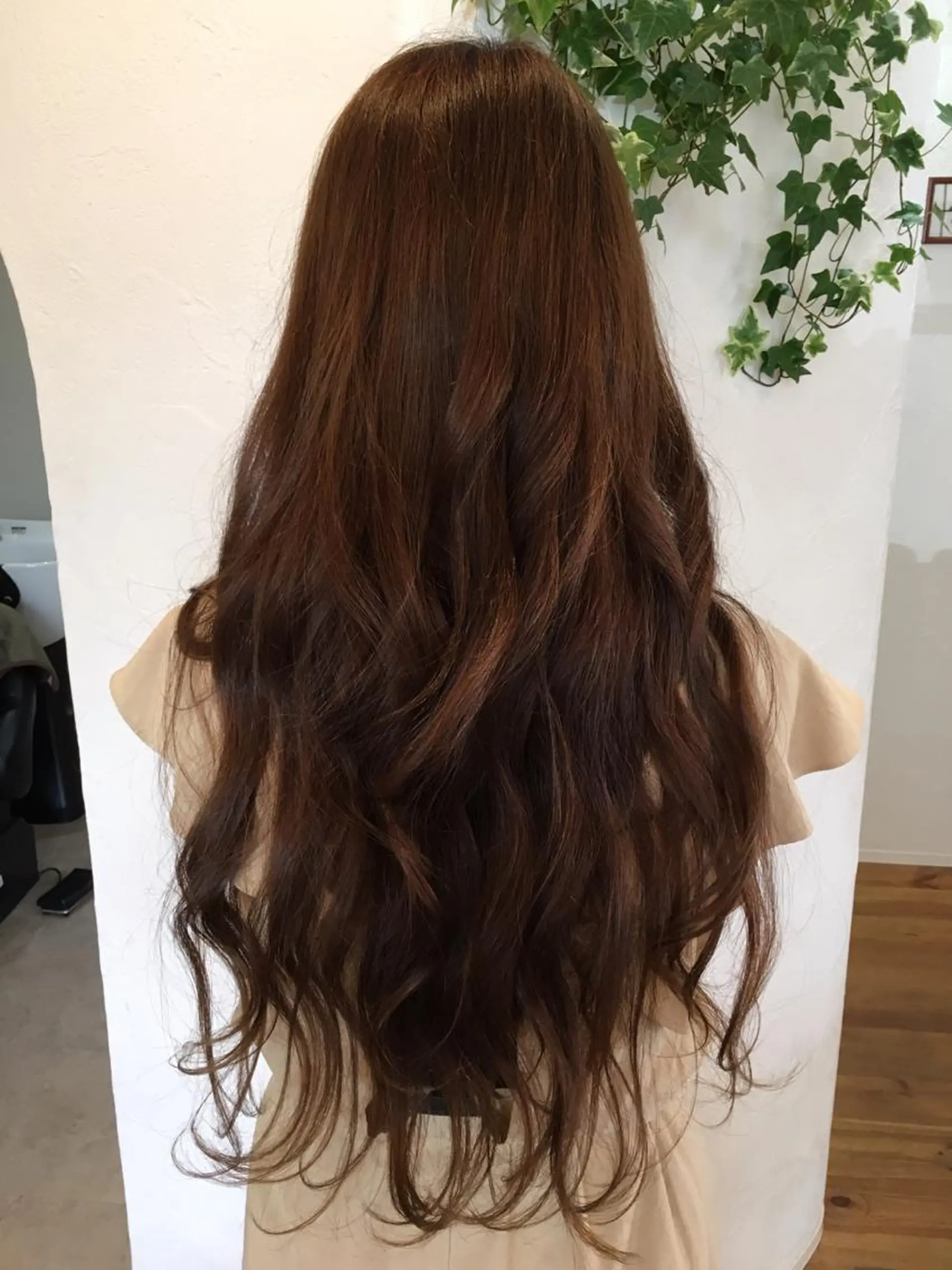 ロング カラー 井上 真利のヘアスタイル