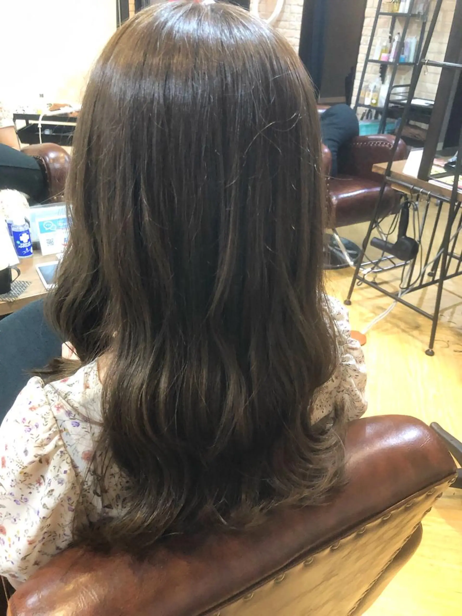 セミロング カラー アッシュ グレージュ カット ヘアカラー トリートメント antica YOSHIのヘアスタイル