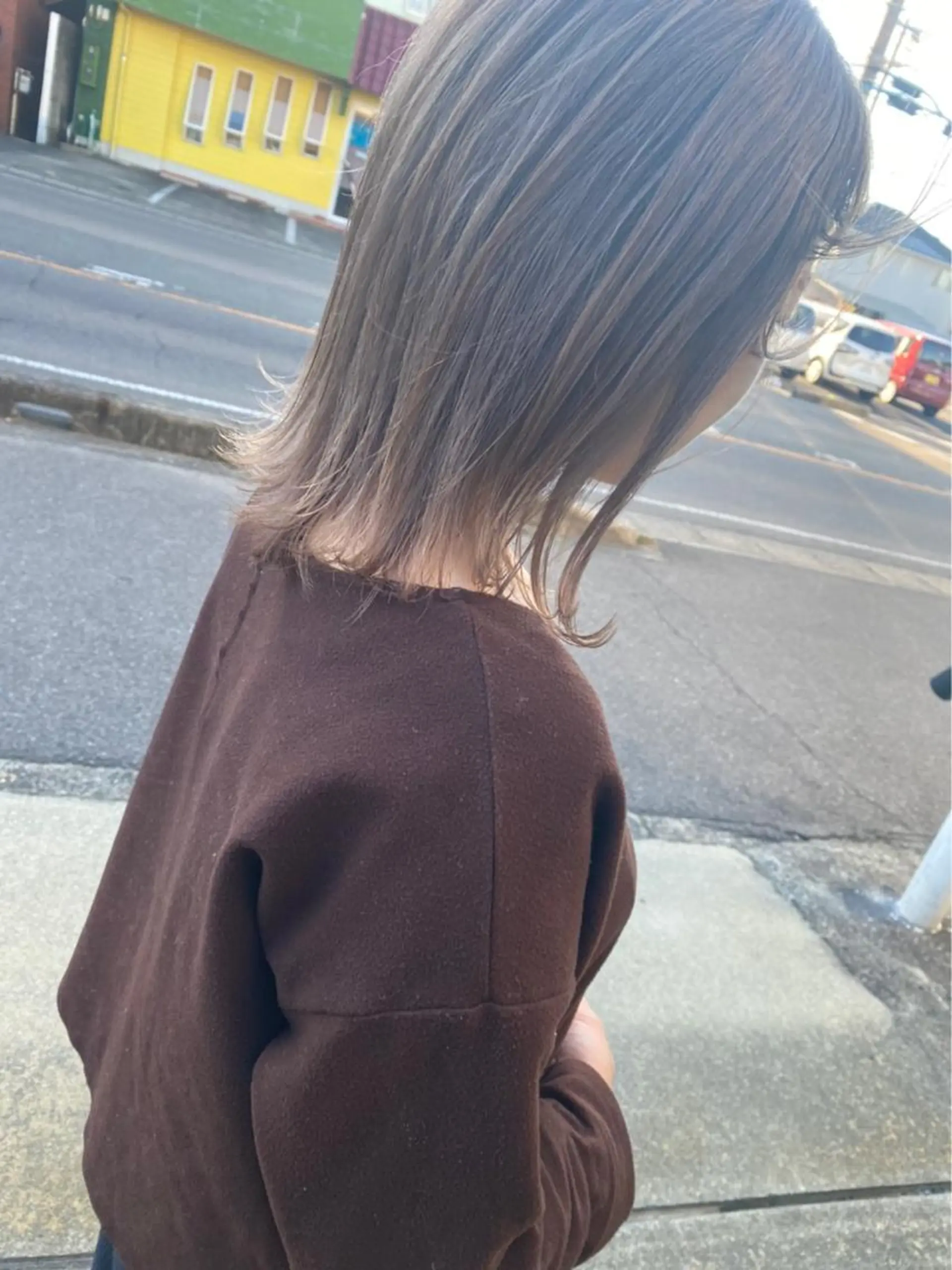 ミディアム カラー ベージュカラー ミルクティーベージュ 💫レイヤーカット✨ 透明感カラー工藤雄大のヘアスタイル