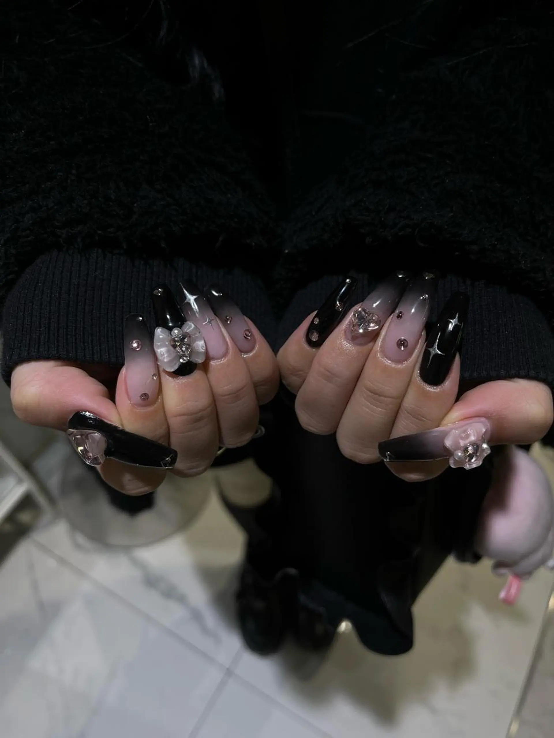 ネイル ハンドネイル フットネイル moca心斎橋所属・˚✧⁺⭐︎༚moca miyuu⁎⁺˳✧༚のネイルデザイン