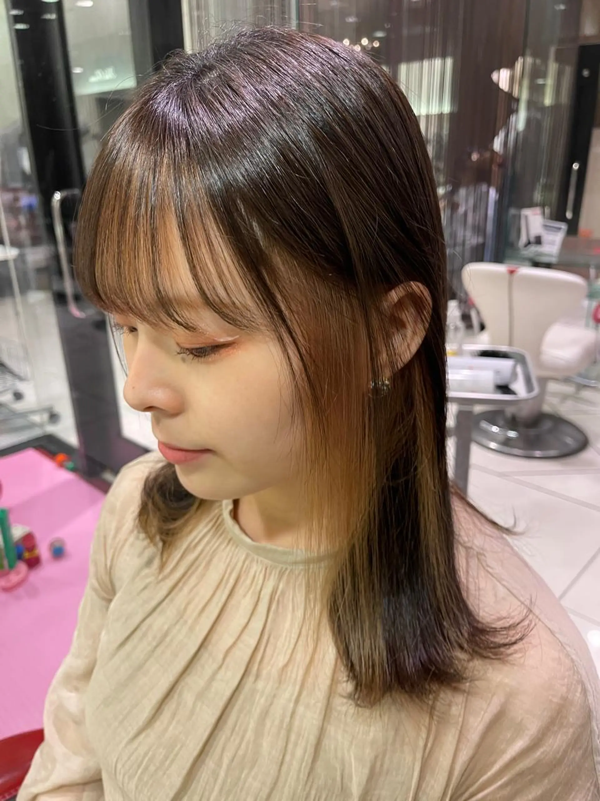 ミディアム 圧倒的美髪ストレート ツダケイタロウのヘアスタイル