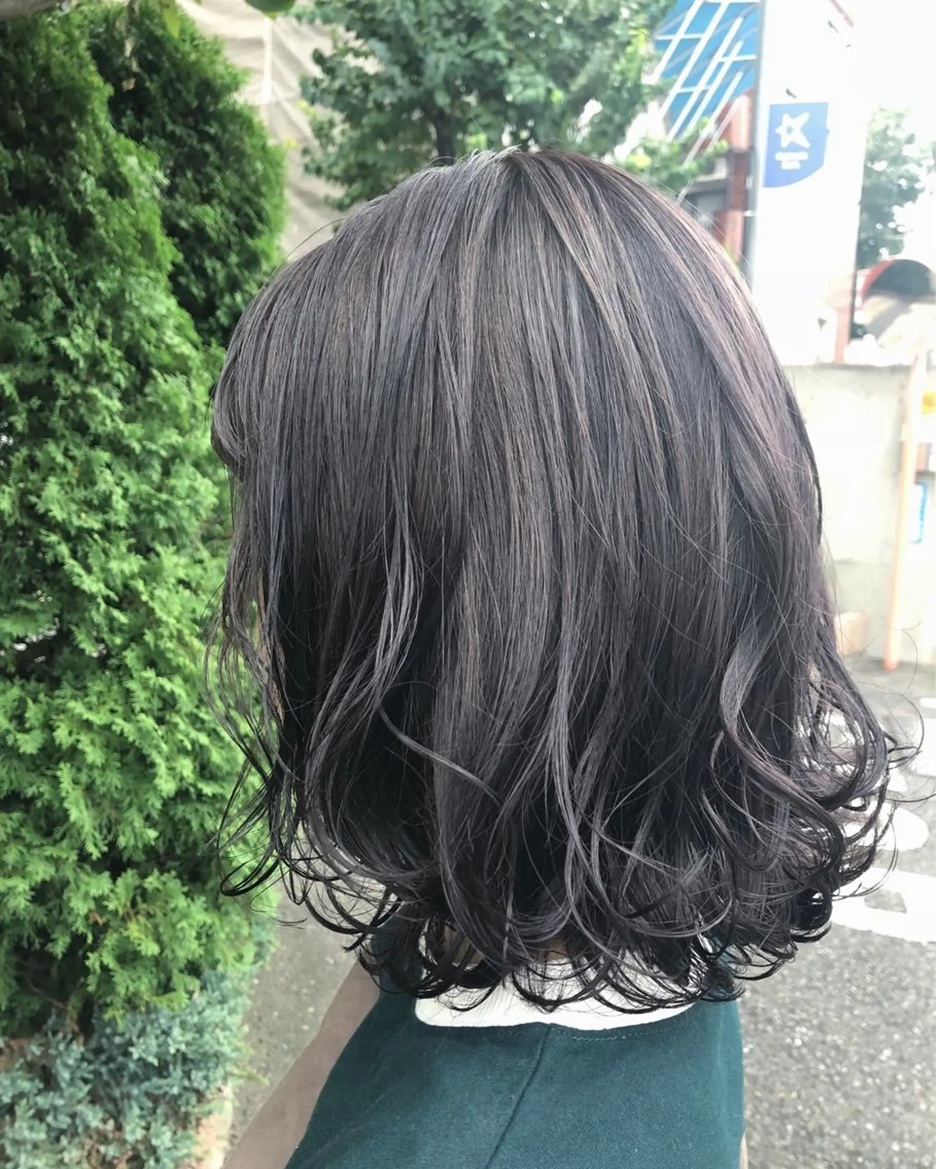 ミディアム カラー ブリーチ 透明感カラー ラベンダーカラー ラベンダーグレー sano sayakaのヘアスタイル