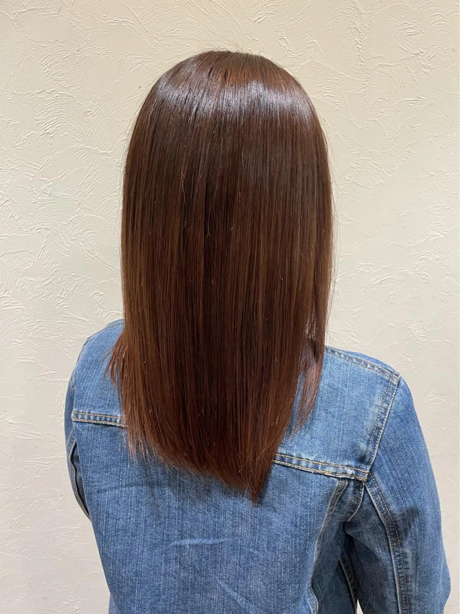 セミロング 縮毛矯正 トリートメント 西山 瑞希のヘアスタイル