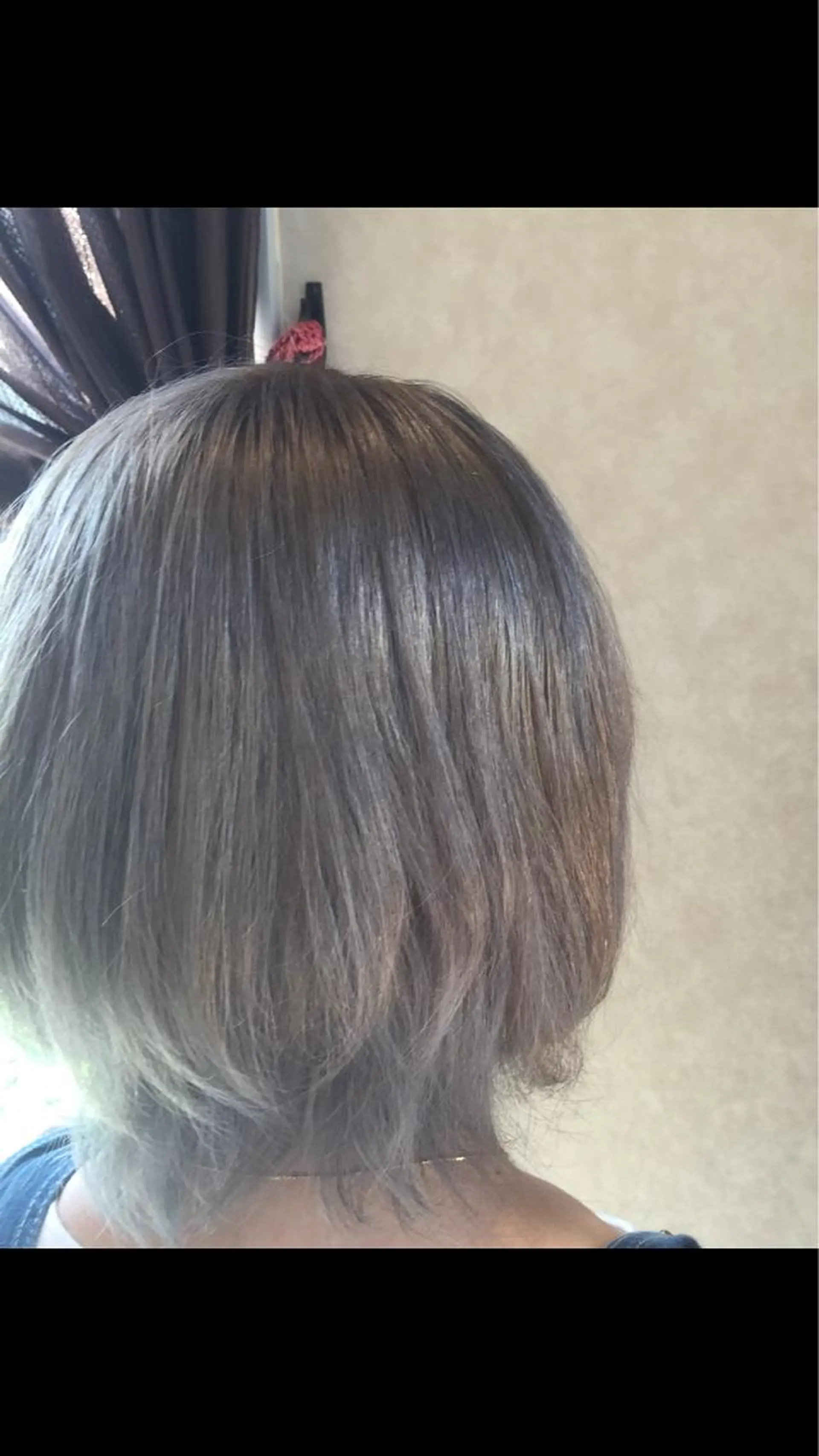 ショート アッシュ 有田 尚樹のヘアスタイル