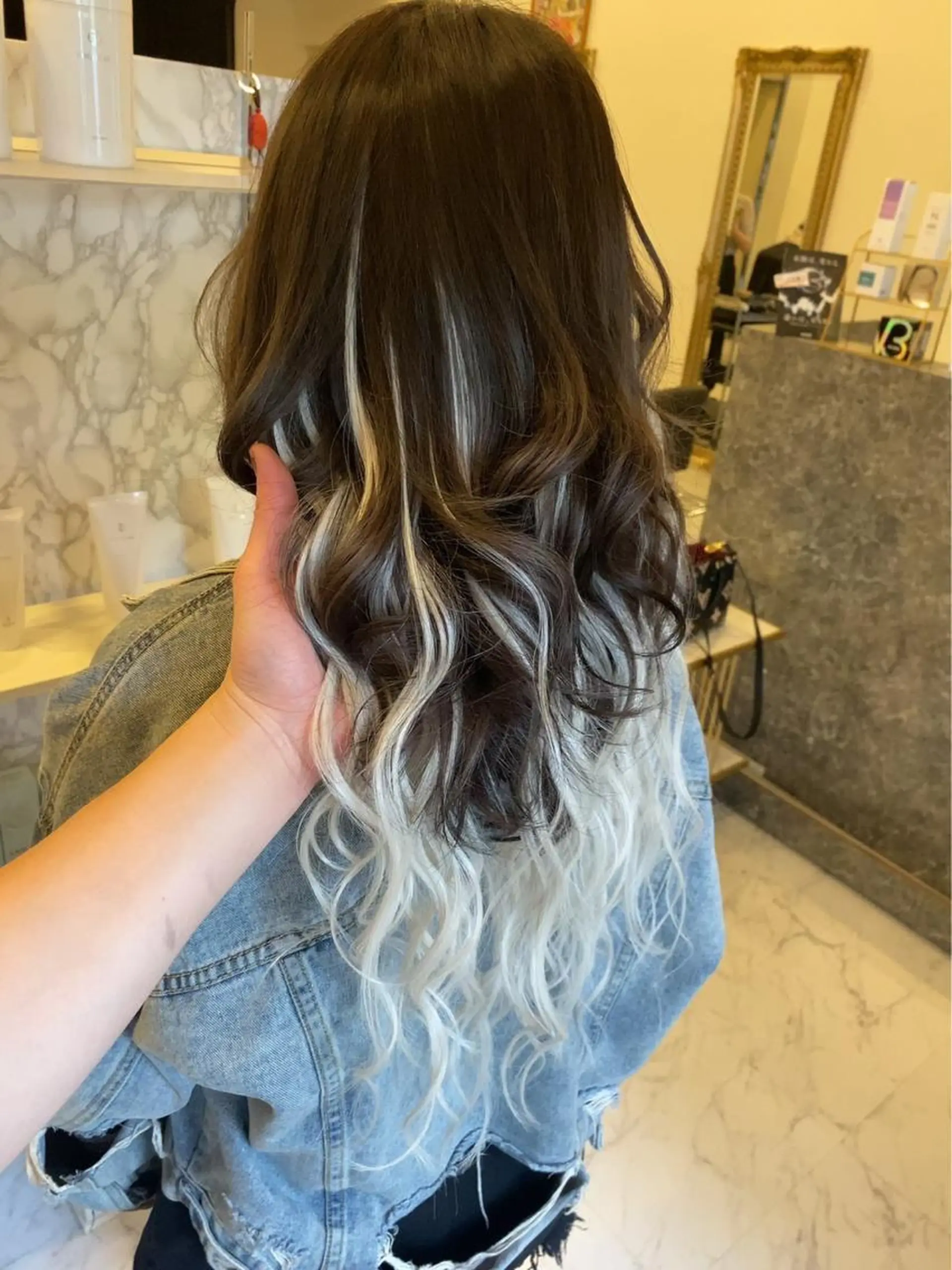 ロング カラー エクステ 💎JADE GRACE💎のヘアスタイル