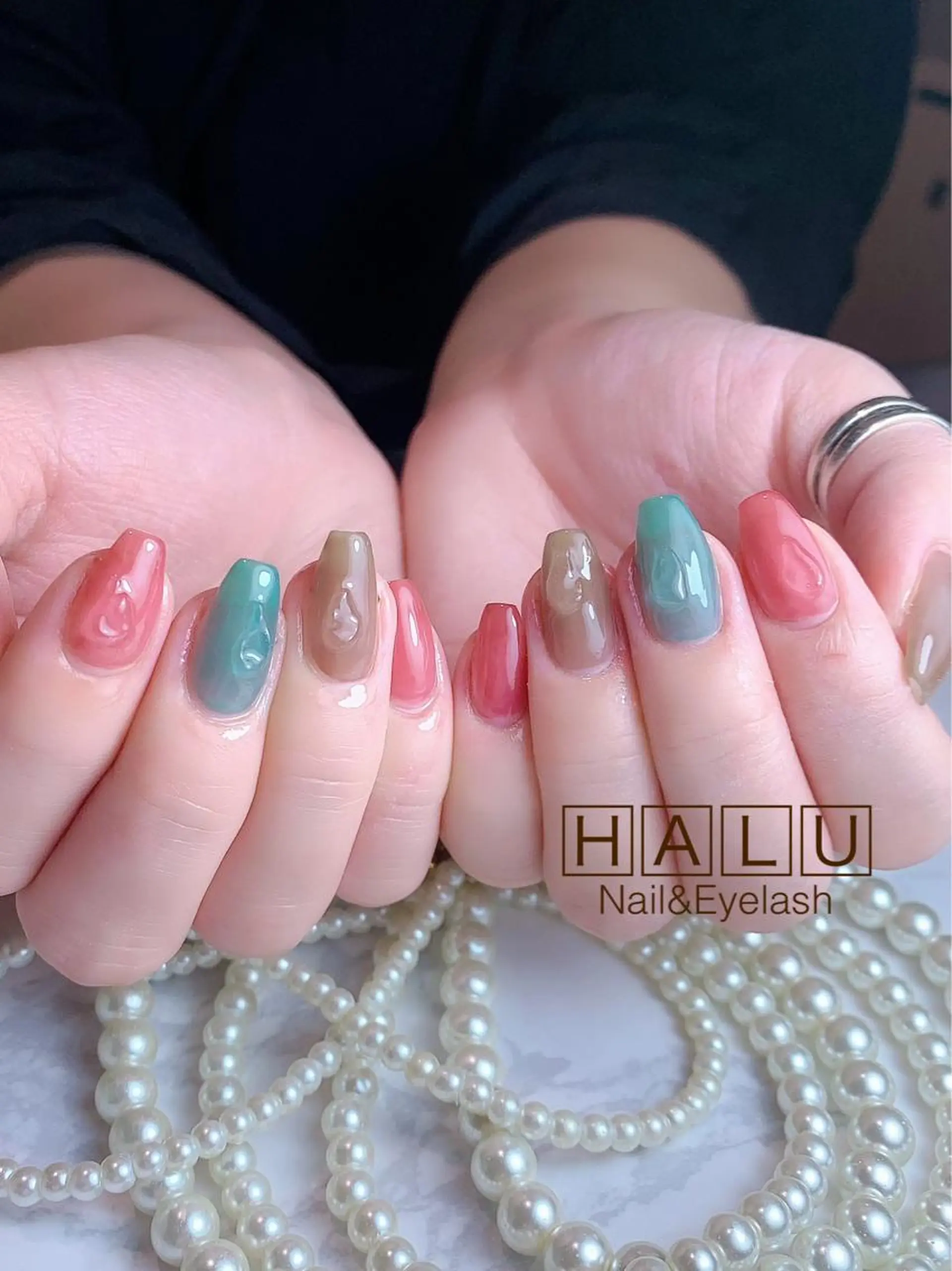 ネイル クリアネイル HALU ハルのネイルデザイン