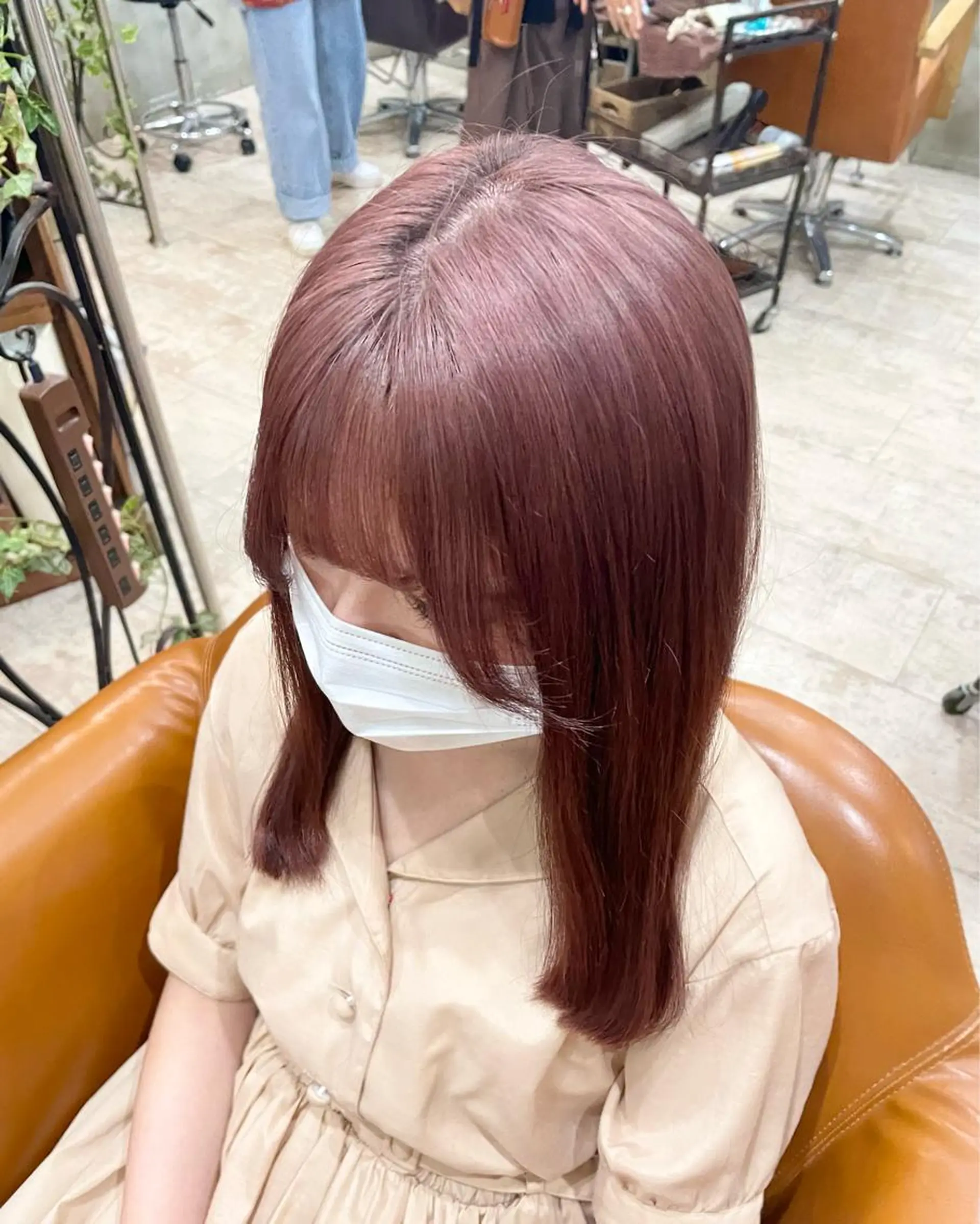 セミロング ヘアカラー 【ピンク/韓国ヘア/ ヘアセット】亜海のヘアスタイル