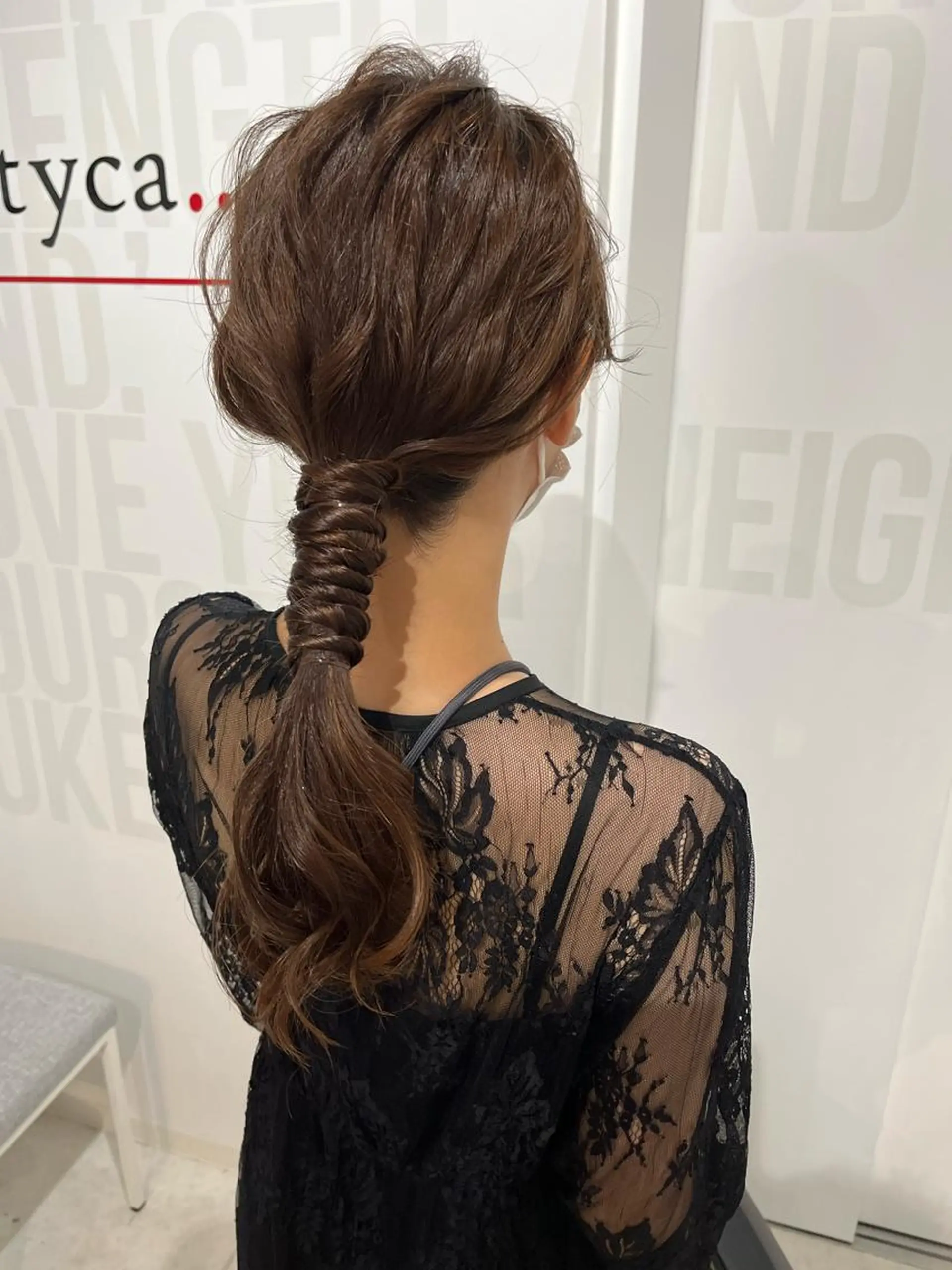 ロング ヘアアレンジ tomida yukiの眉毛・アイブロウイメージ