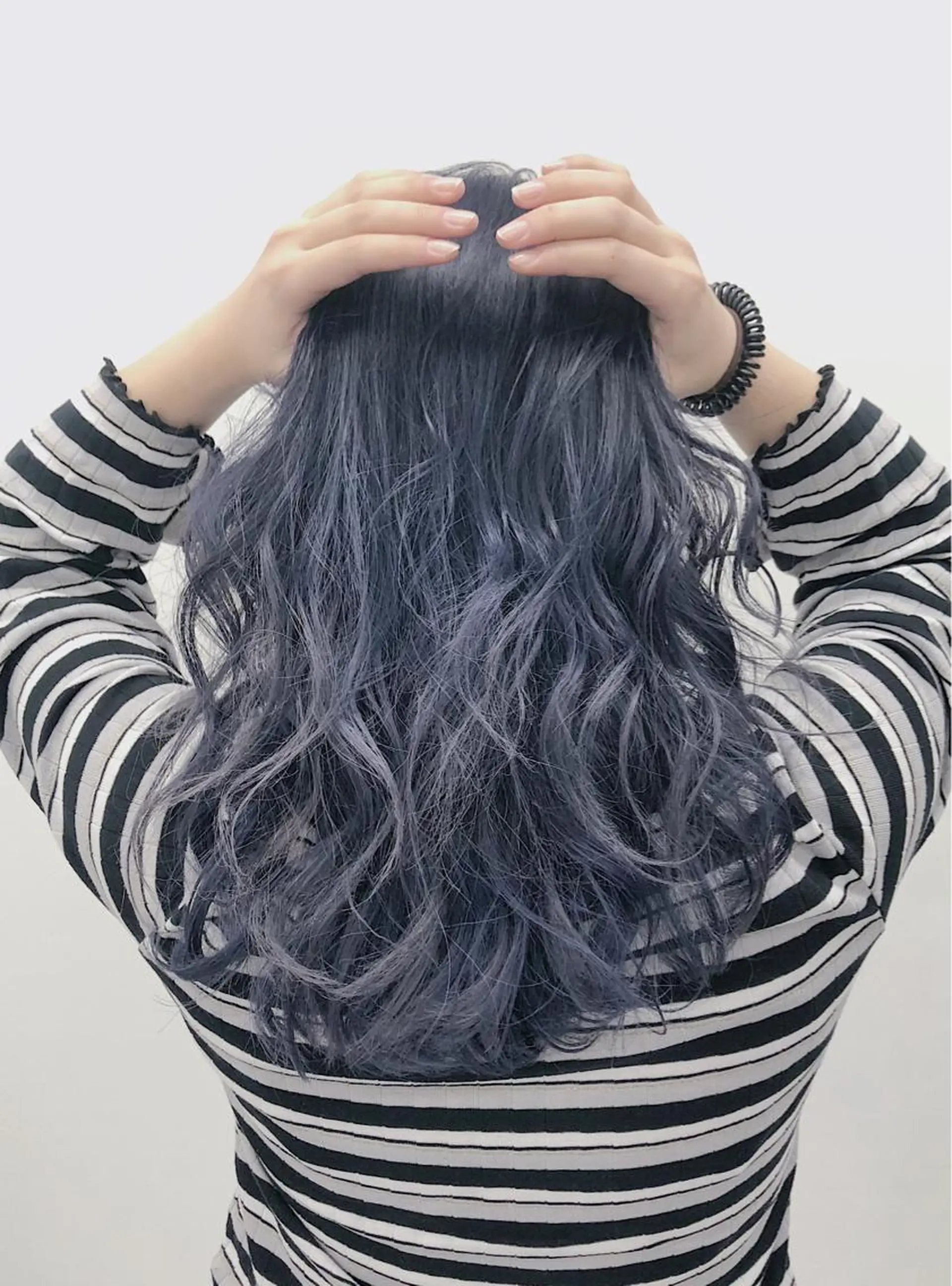 ミディアム カラー ヘアアレンジ 柔らかbeige モトキのヘアスタイル