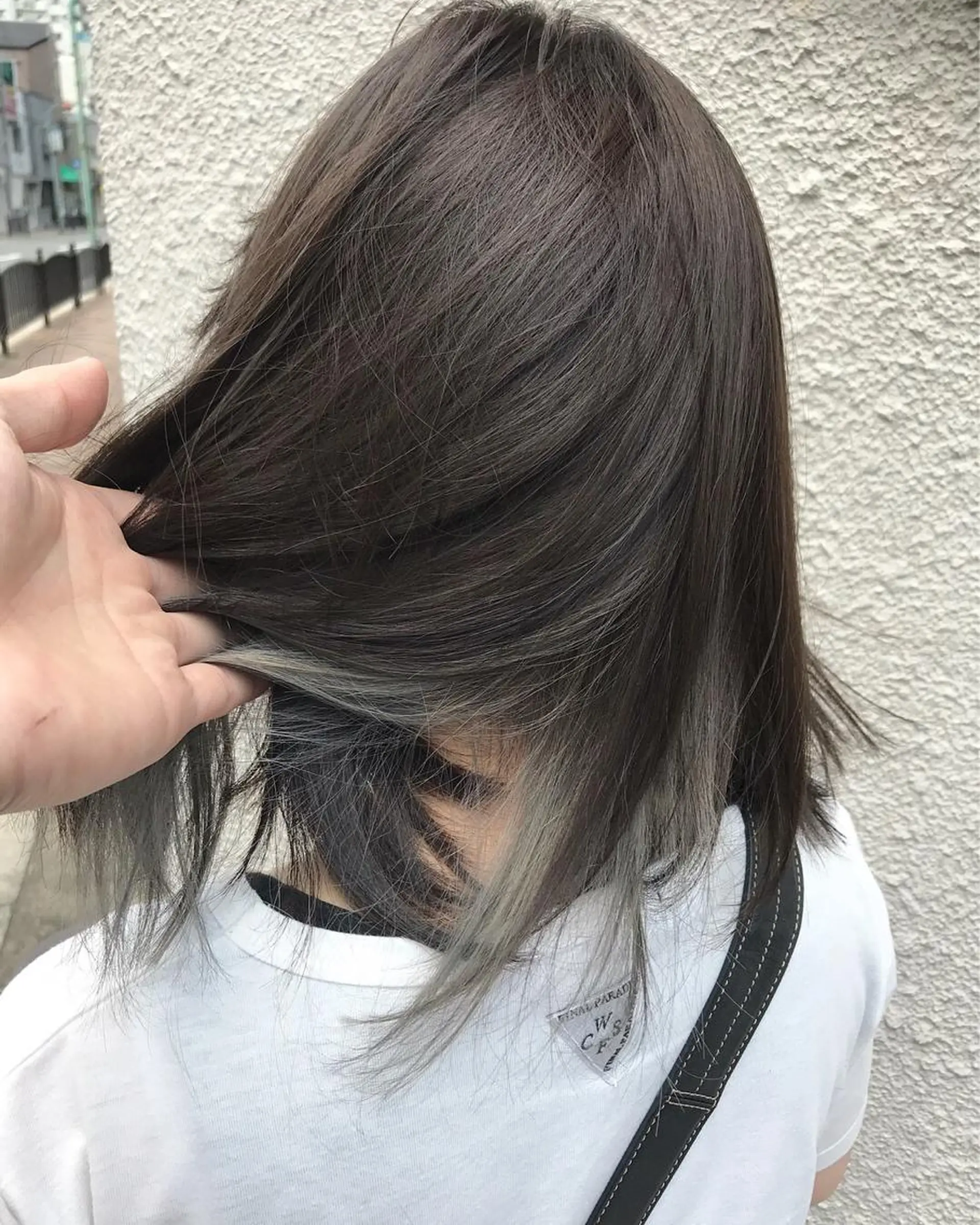 ミディアム カット ヘアカラー en Siena エンシエナのヘアスタイル