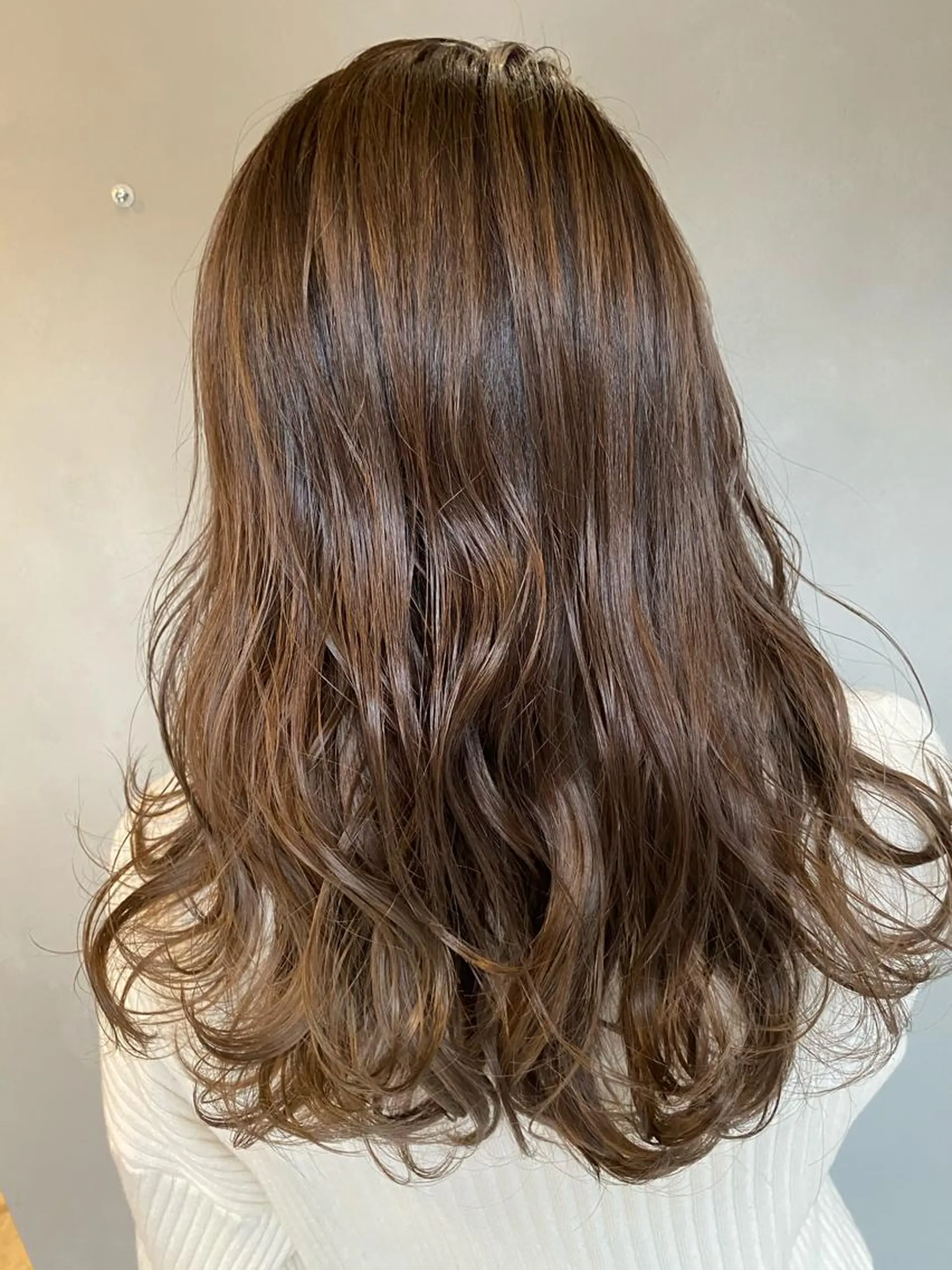 セミロング カラー カット ヘアカラー トリートメント LA KING GINZA TOKYO所属・🧡ショートの達人 🧡SHOのヘアスタイル