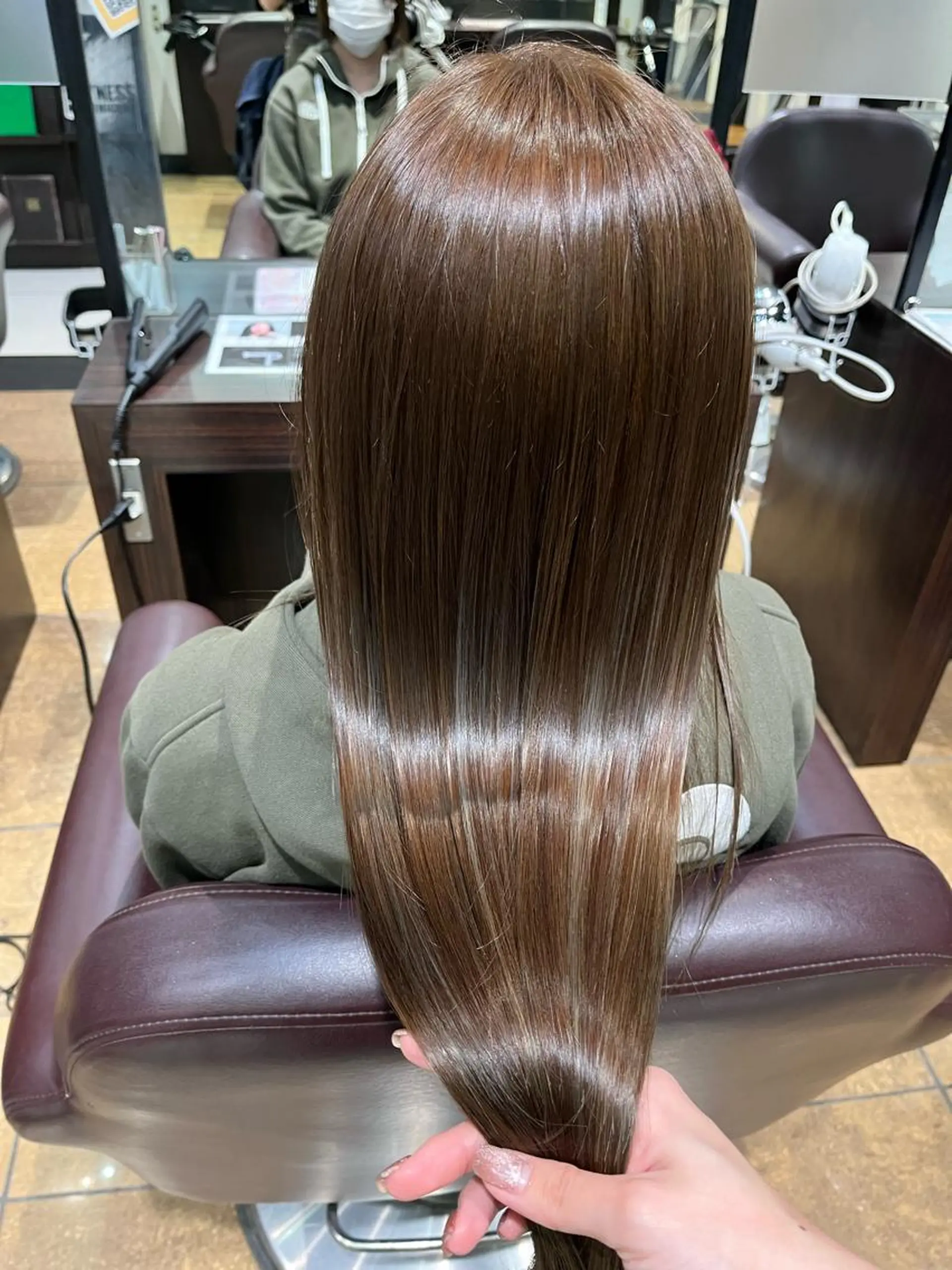 ロング カラー 髪質改善 トリートメント ∴Sanae. ∴ トータルビューティーのマツエク・マツパデザイン