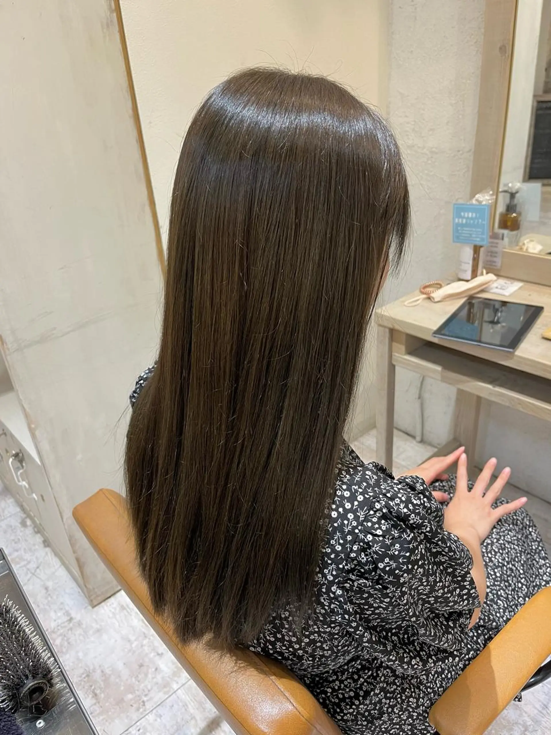 ロング カラー オリーブカラー 🩷ྀི暖色カラー 🫧ྀིススマゴチヨのヘアスタイル